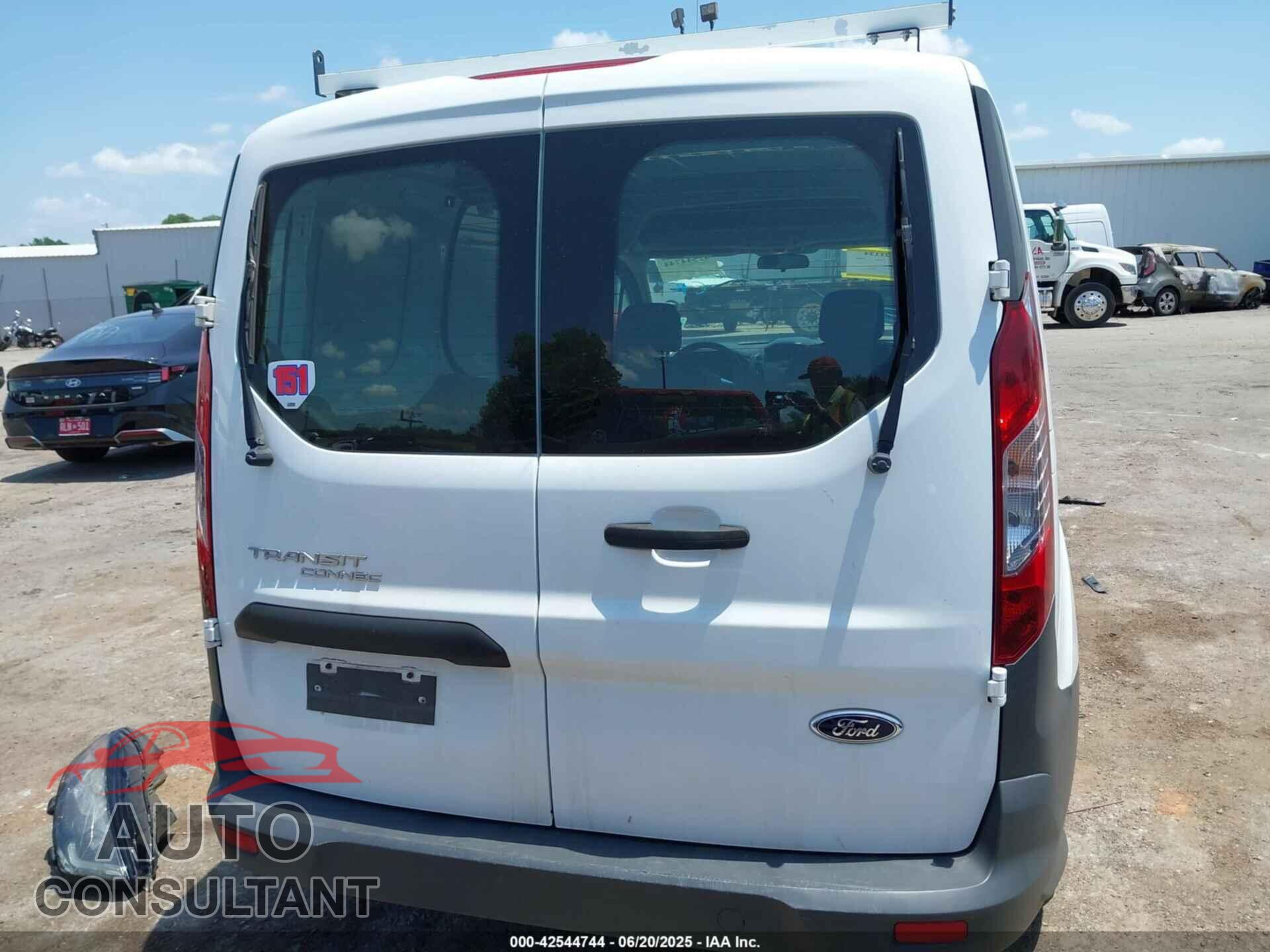 FORD TRANSIT CONNECT 2016 - NM0LS7E74G1232236