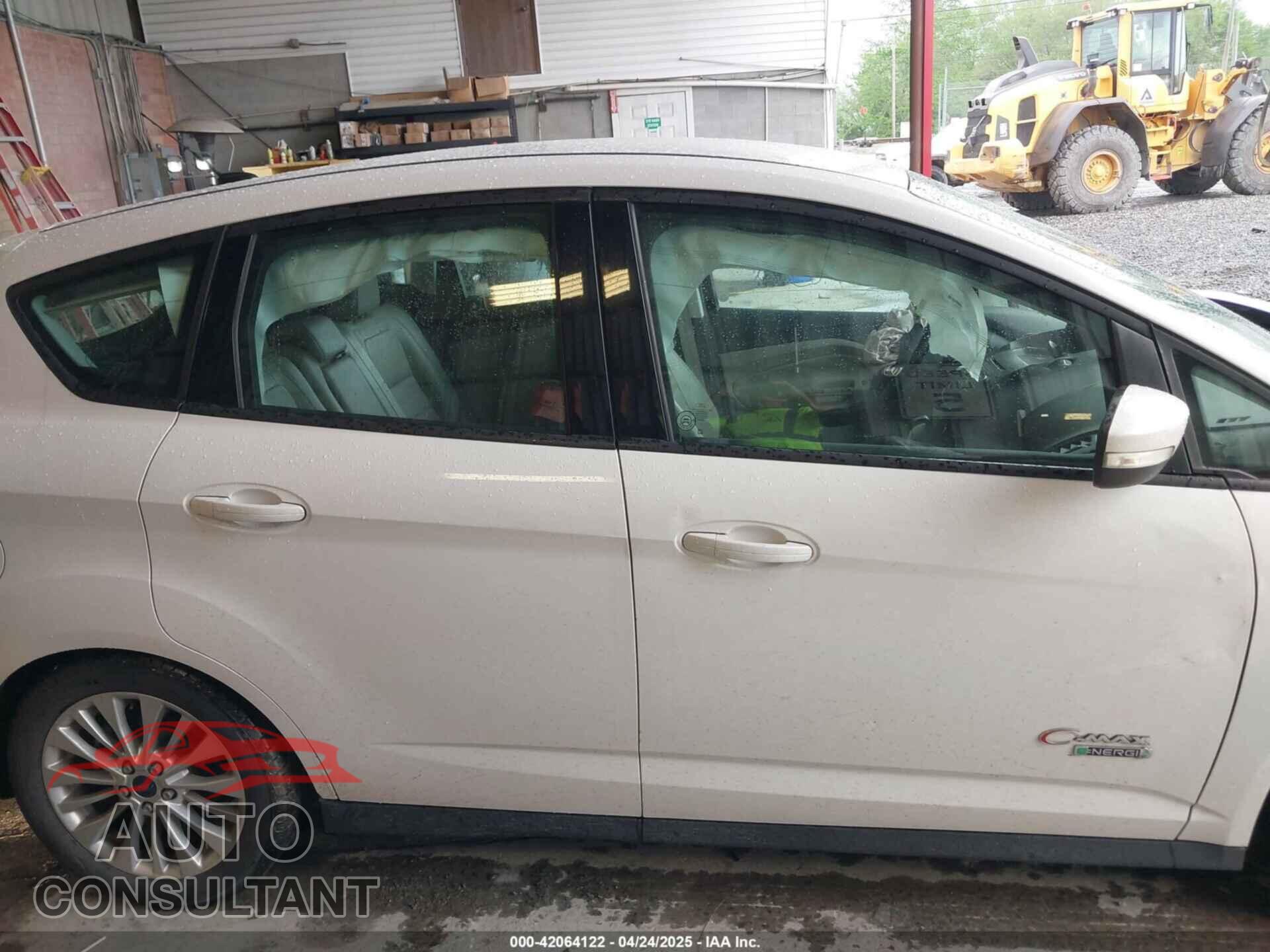 FORD C-MAX ENERGI 2017 - 1FADP5EU2HL106844