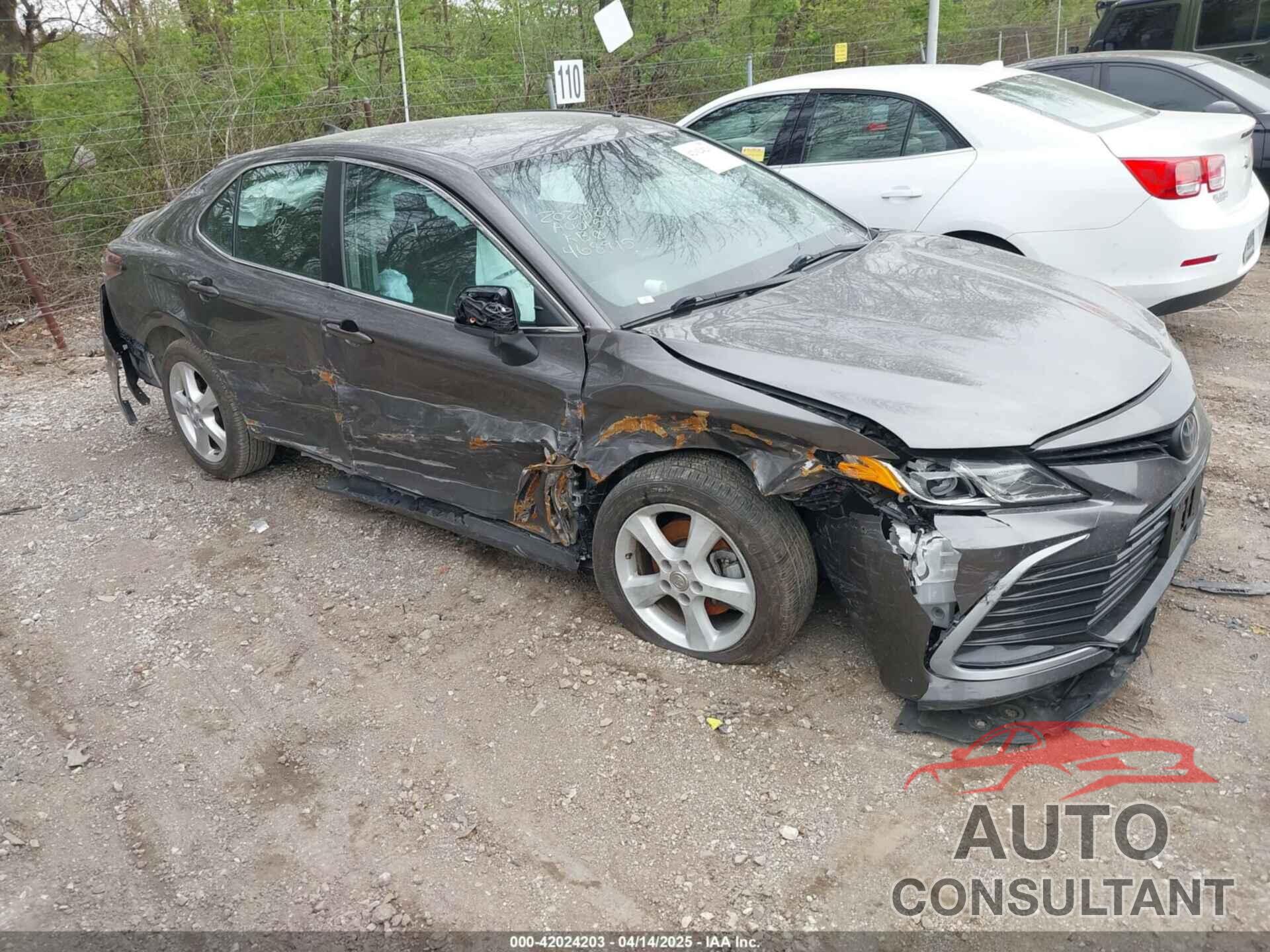 TOYOTA CAMRY 2021 - 4T1C11AK5MU468915