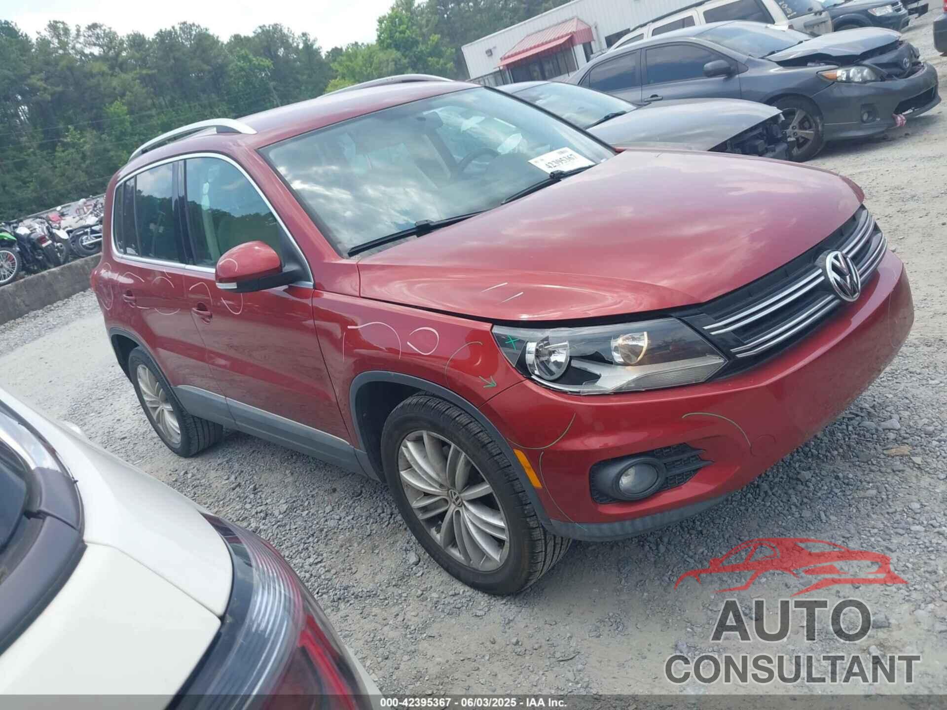 VOLKSWAGEN TIGUAN 2012 - WVGAV7AX8CW002960