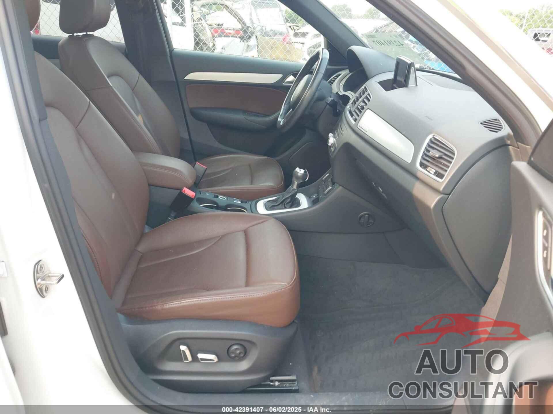 AUDI Q3 2018 - WA1JCCFS9JR026173