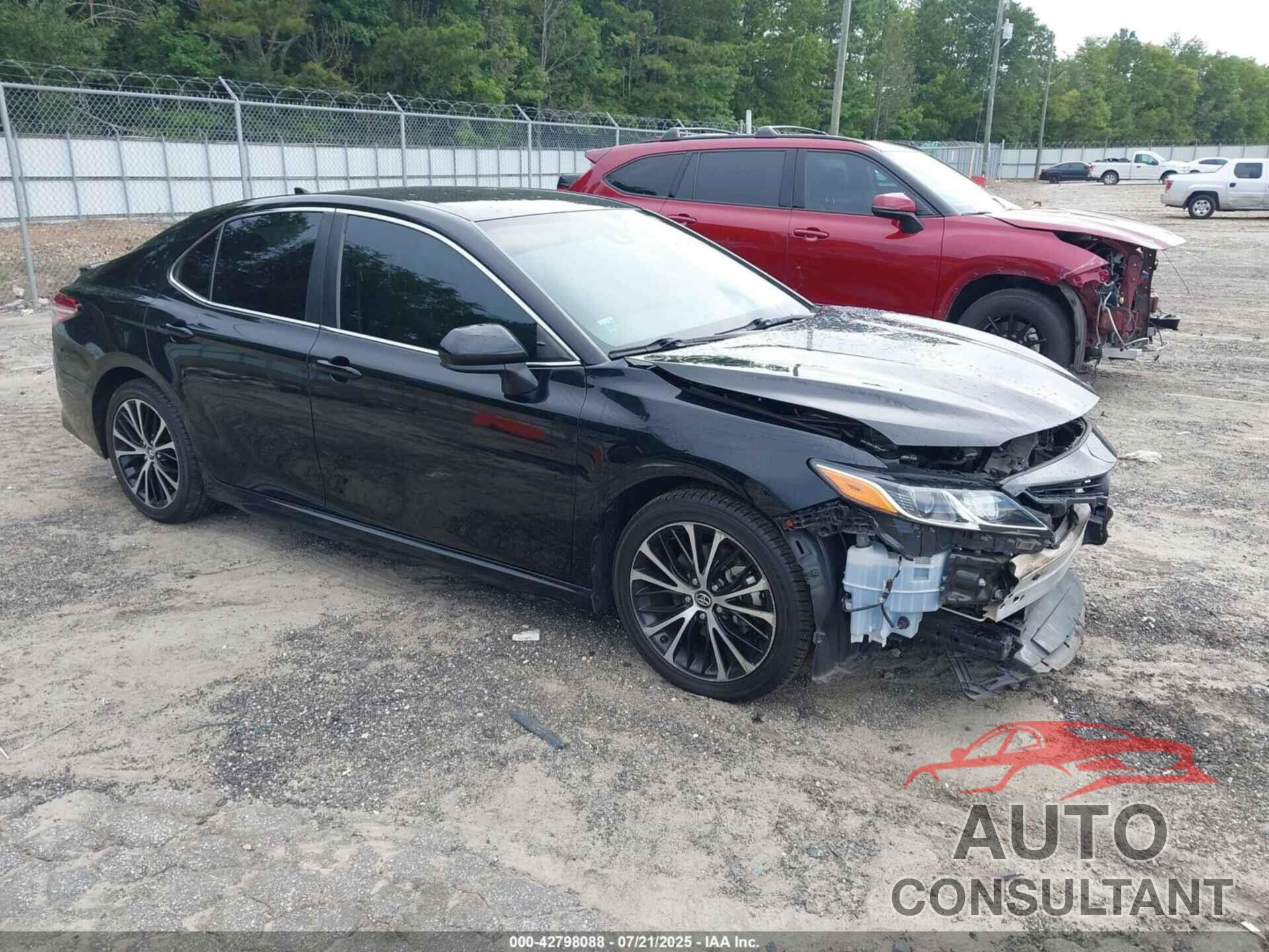 TOYOTA CAMRY 2020 - 4T1G11AK3LU867080