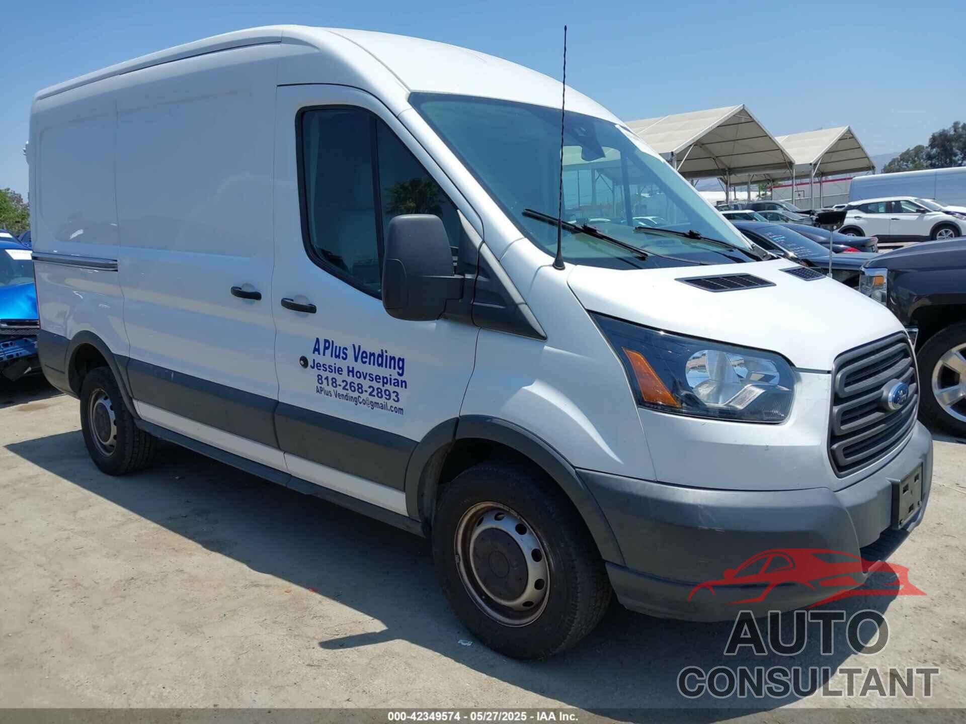 FORD TRANSIT-150 2018 - 1FTYE1CV0JKA19770