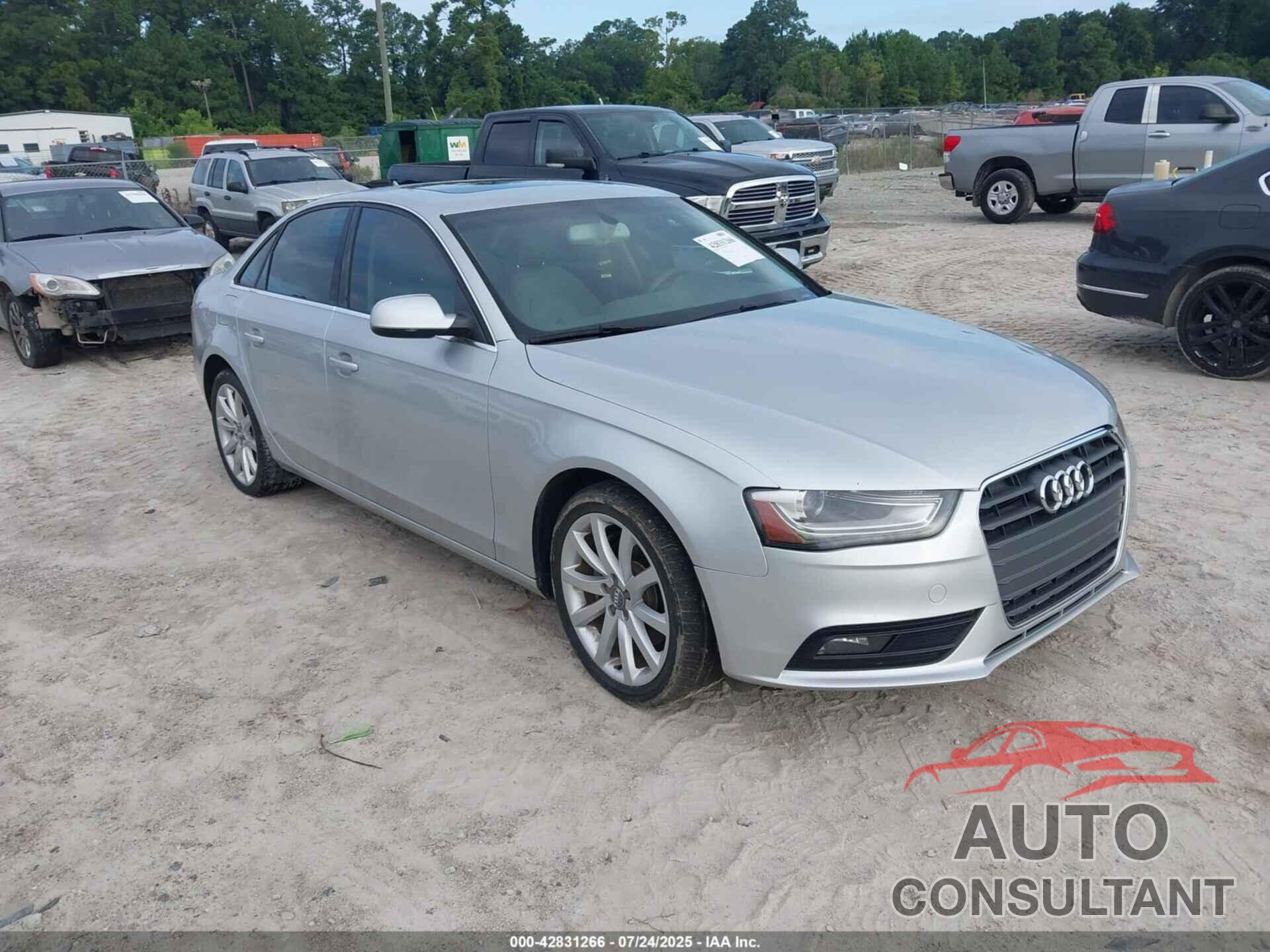 AUDI A4 2013 - WAUFFAFL8DN012273