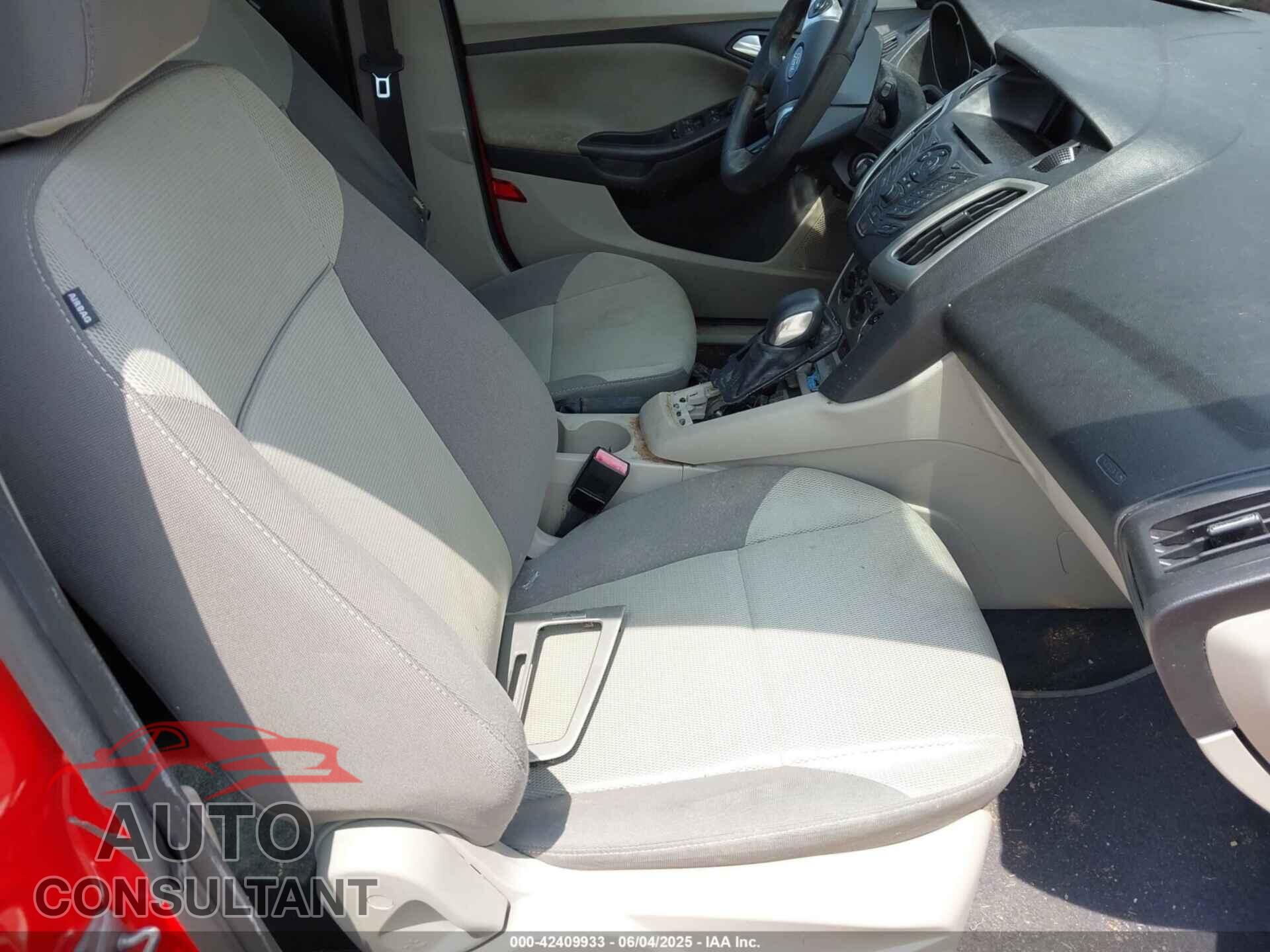 FORD FOCUS 2012 - 1FAHP3K2XCL454991