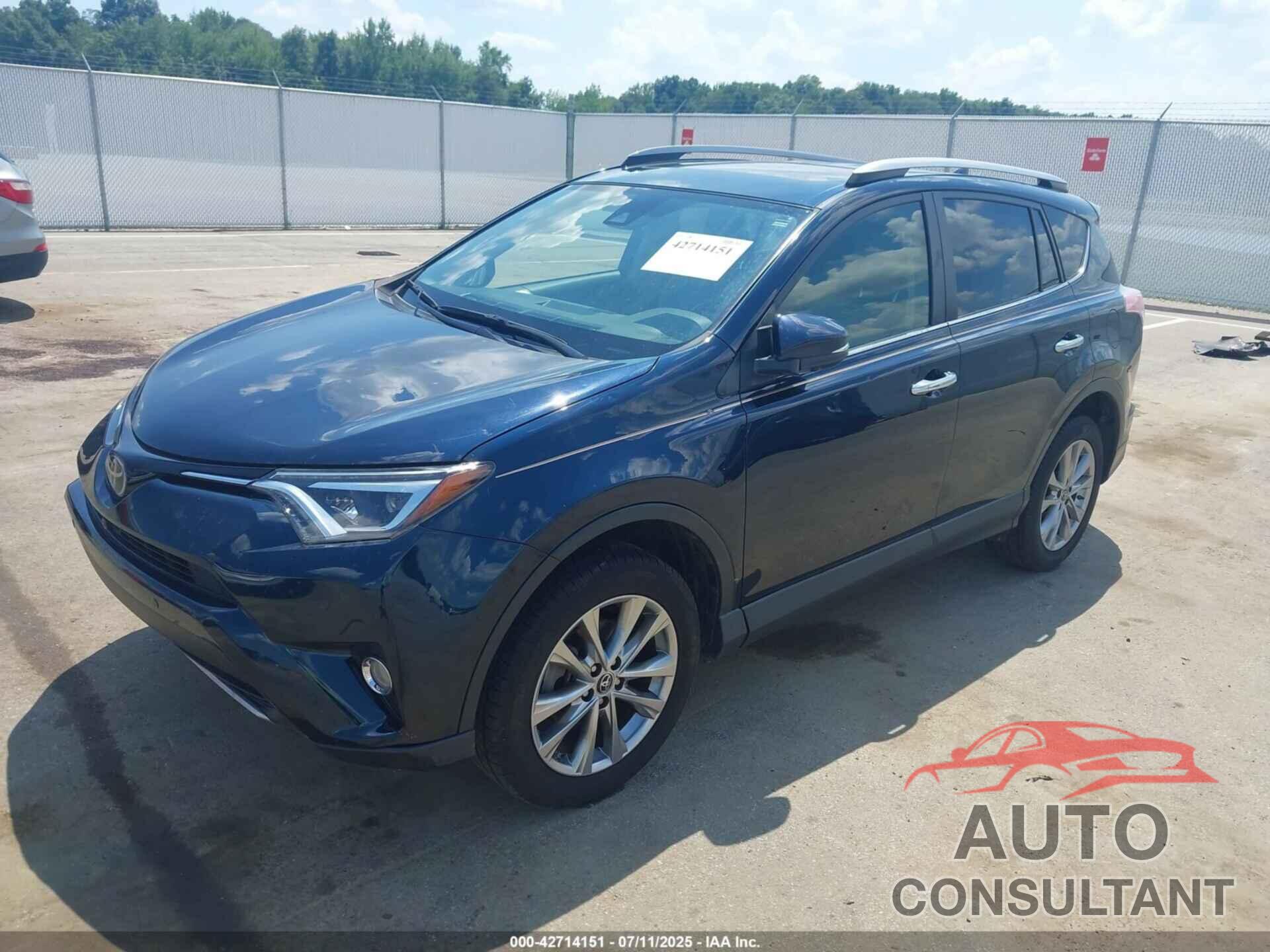 TOYOTA RAV4 2017 - JTMYFREV7HJ109166