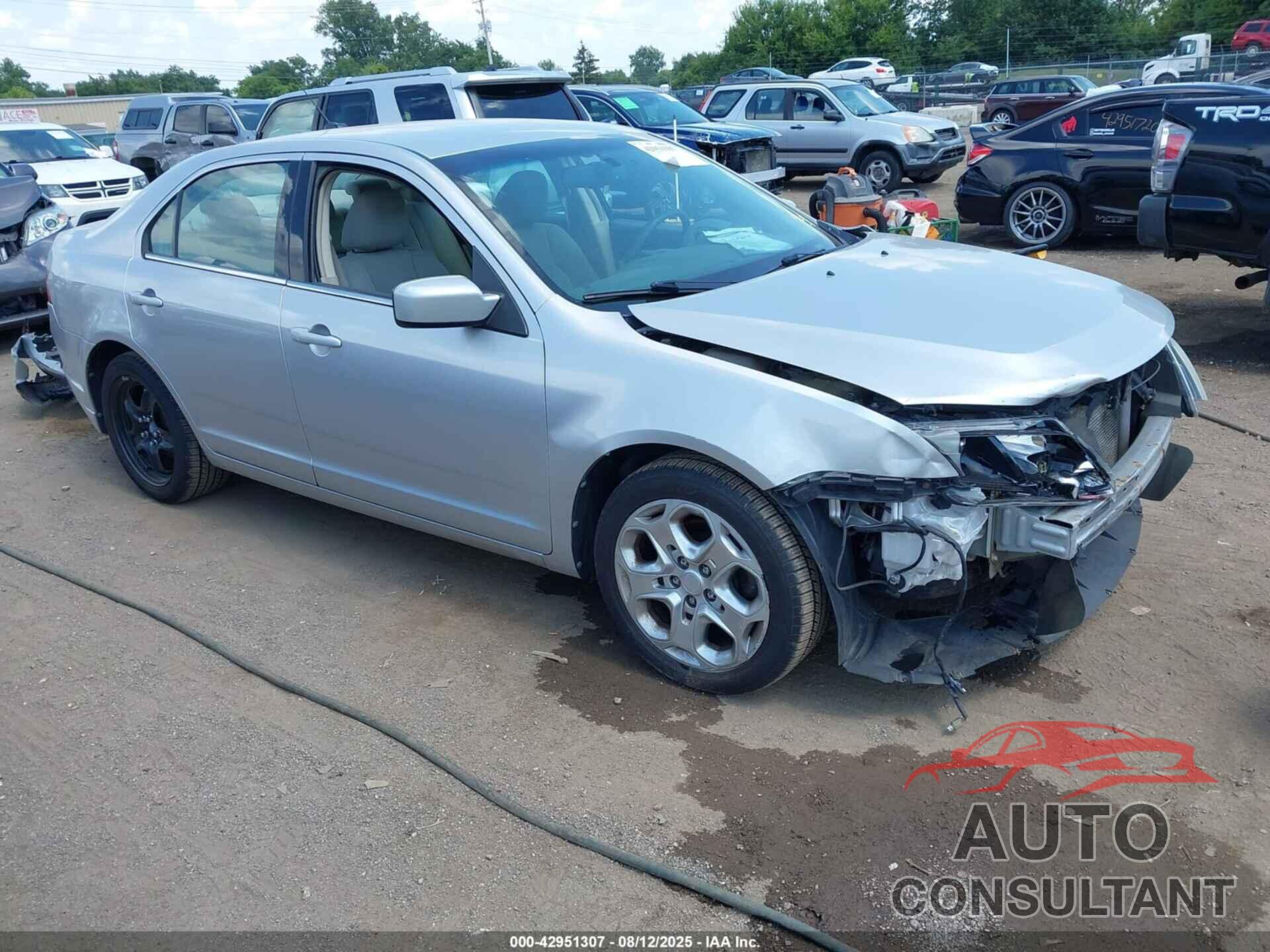 FORD FUSION 2010 - 3FAHP0HA3AR105876