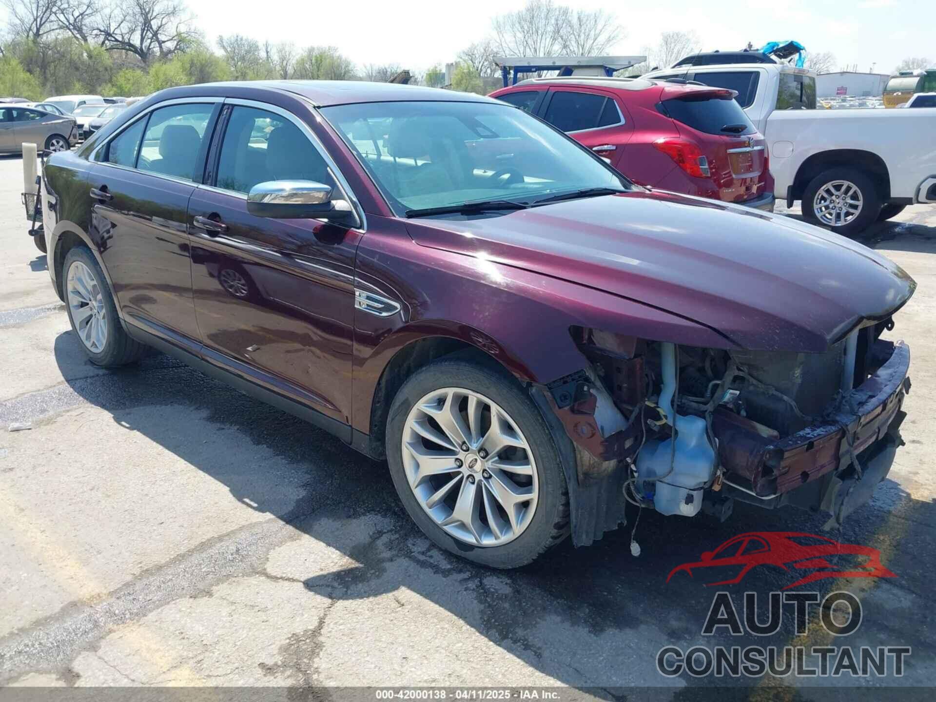 FORD TAURUS 2019 - 1FAHP2F87KG118683