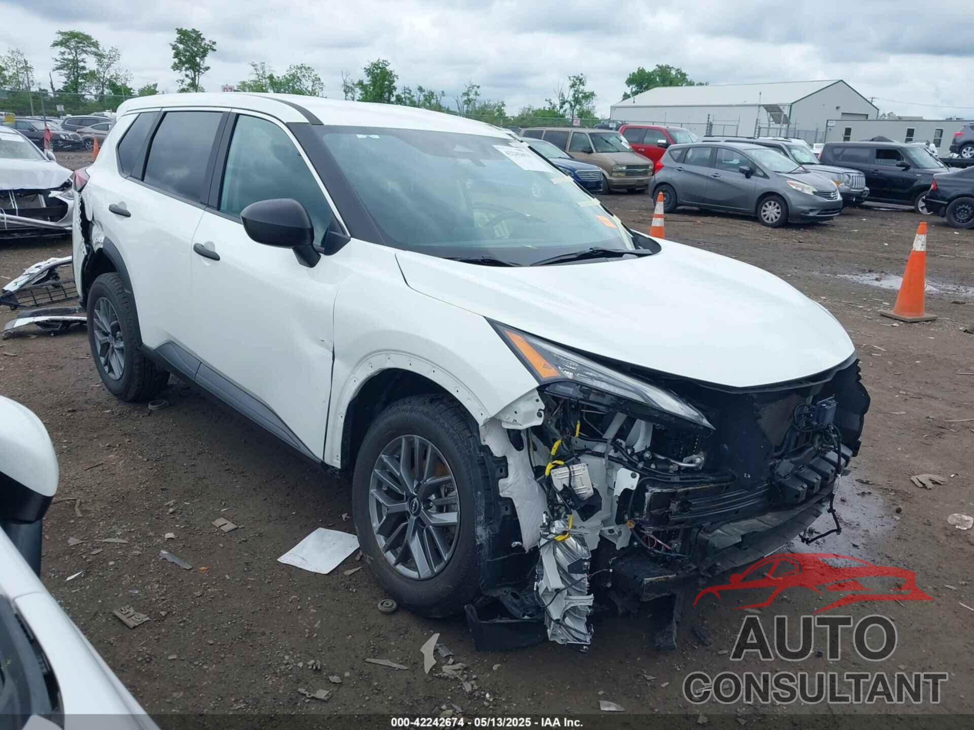 NISSAN ROGUE 2023 - 5N1BT3AB8PC850965