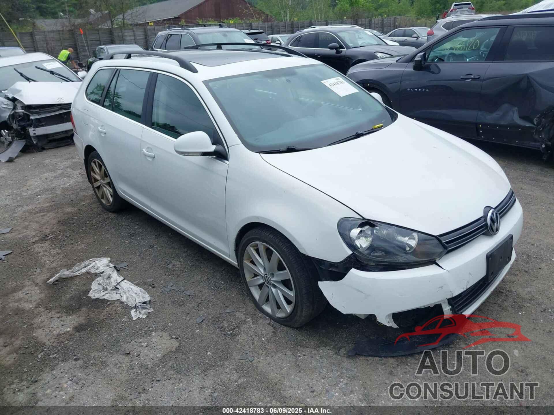 VOLKSWAGEN JETTA SPORTWAGEN 2014 - 3VWPL7AJ8EM619517
