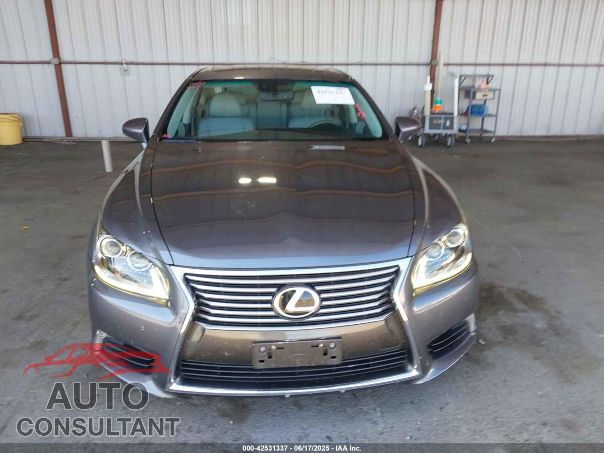 LEXUS LS 460 2015 - JTHBL5EF2F5136005
