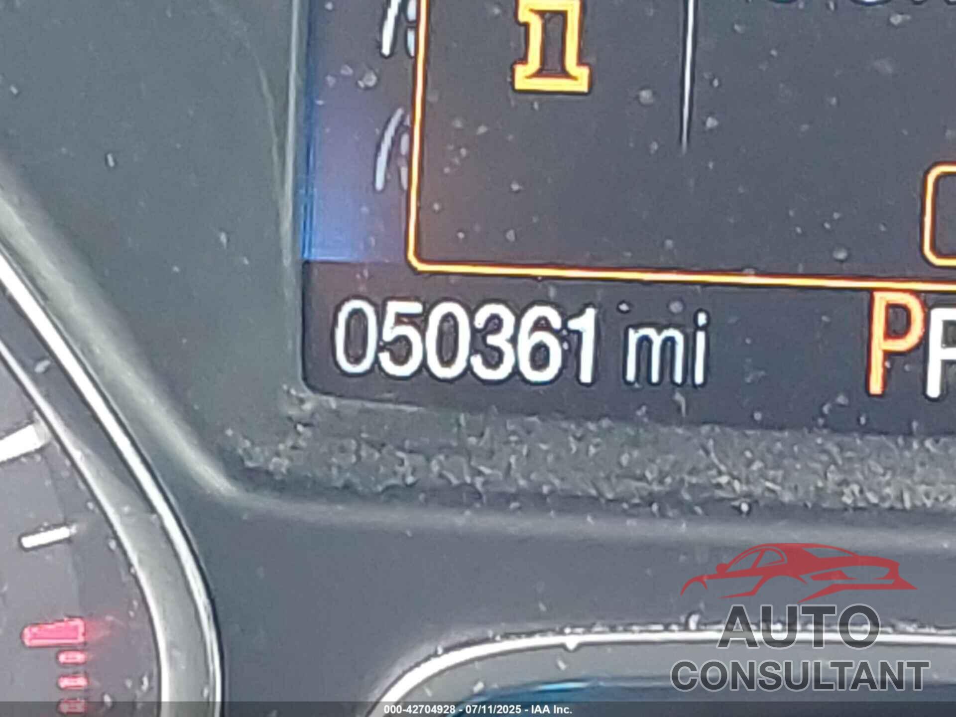 FORD ESCAPE 2018 - 1FMCU0GD2JUB47551