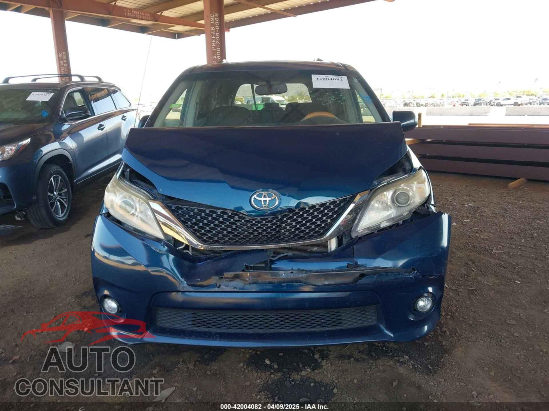 TOYOTA SIENNA 2012 - 5TDXK3DC0CS264643