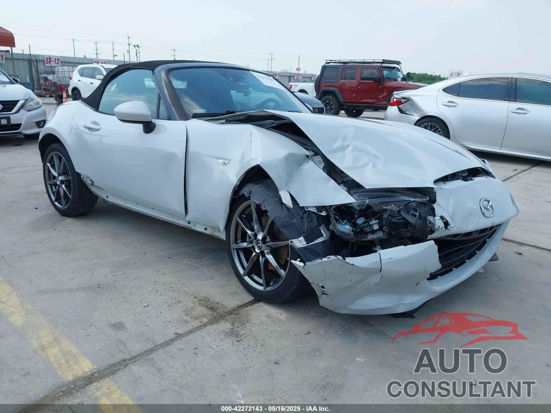 MAZDA MX-5 MIATA 2018 - JM1NDAD73J0200136
