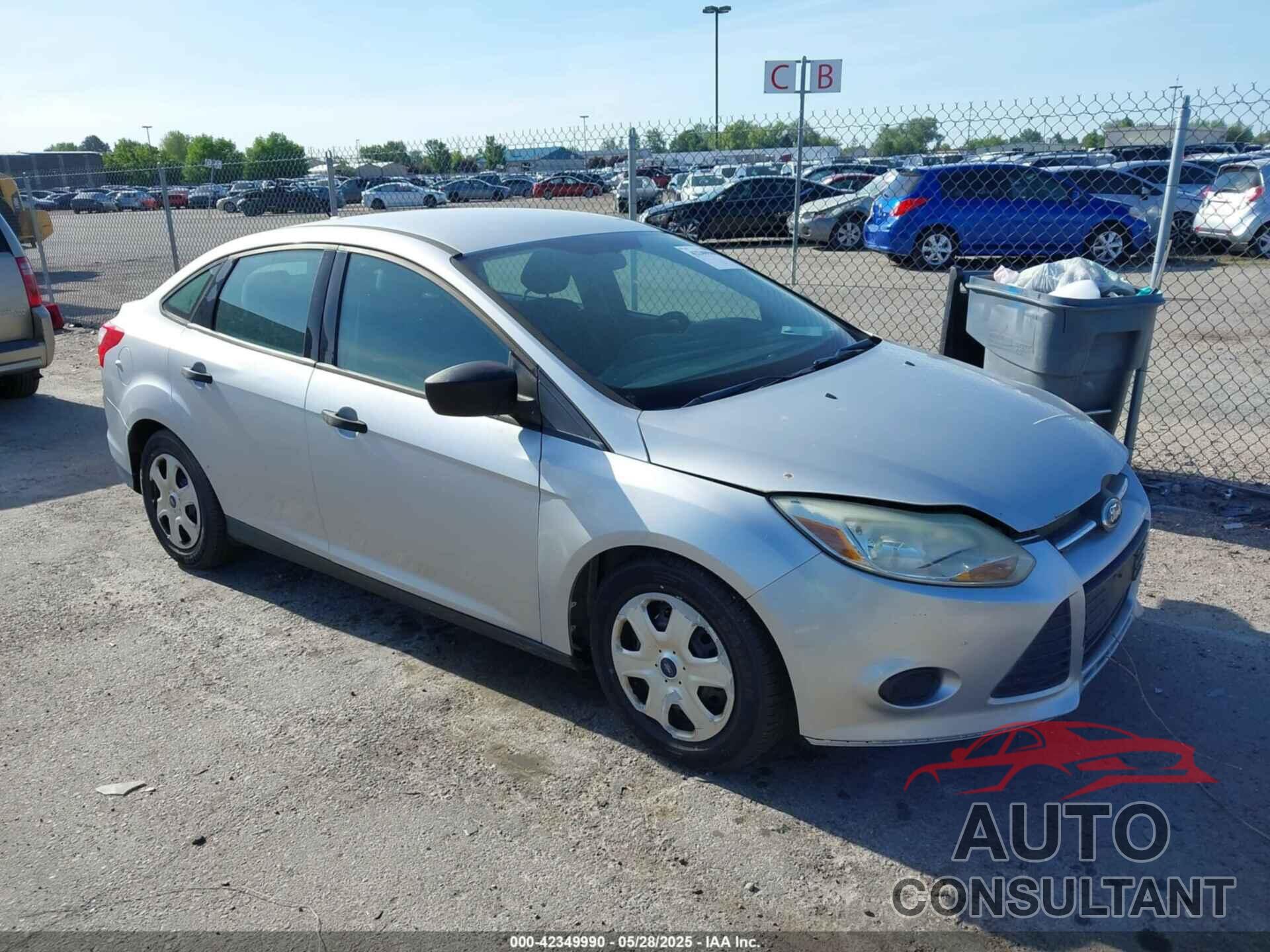 FORD FOCUS 2012 - 1FAHP3E23CL255907