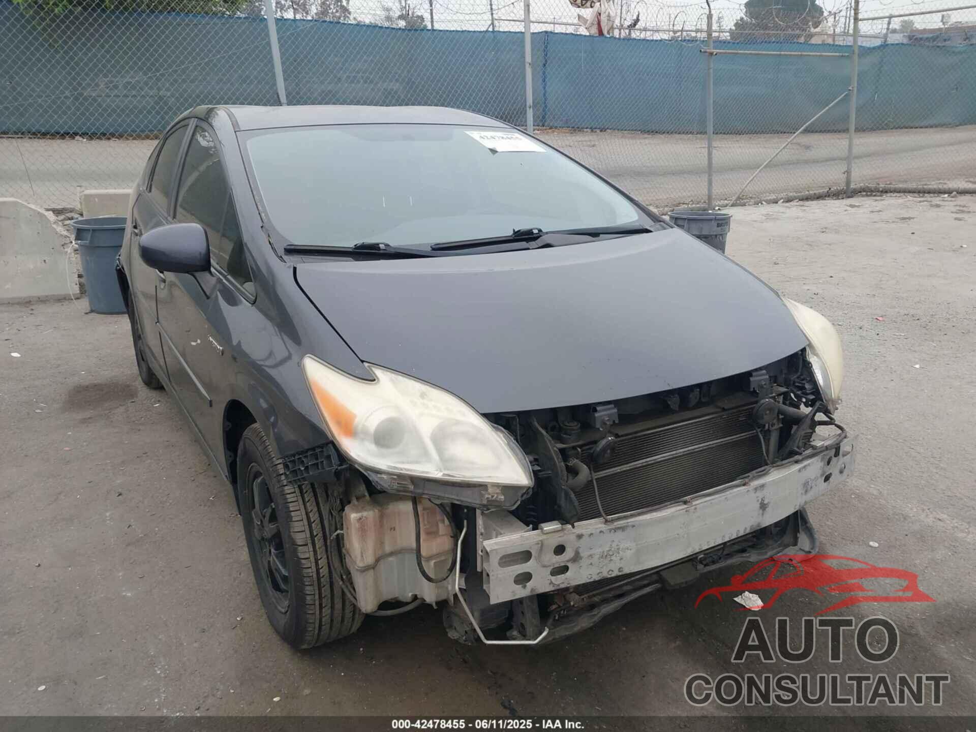 TOYOTA PRIUS 2013 - JTDKN3DU9D1688041