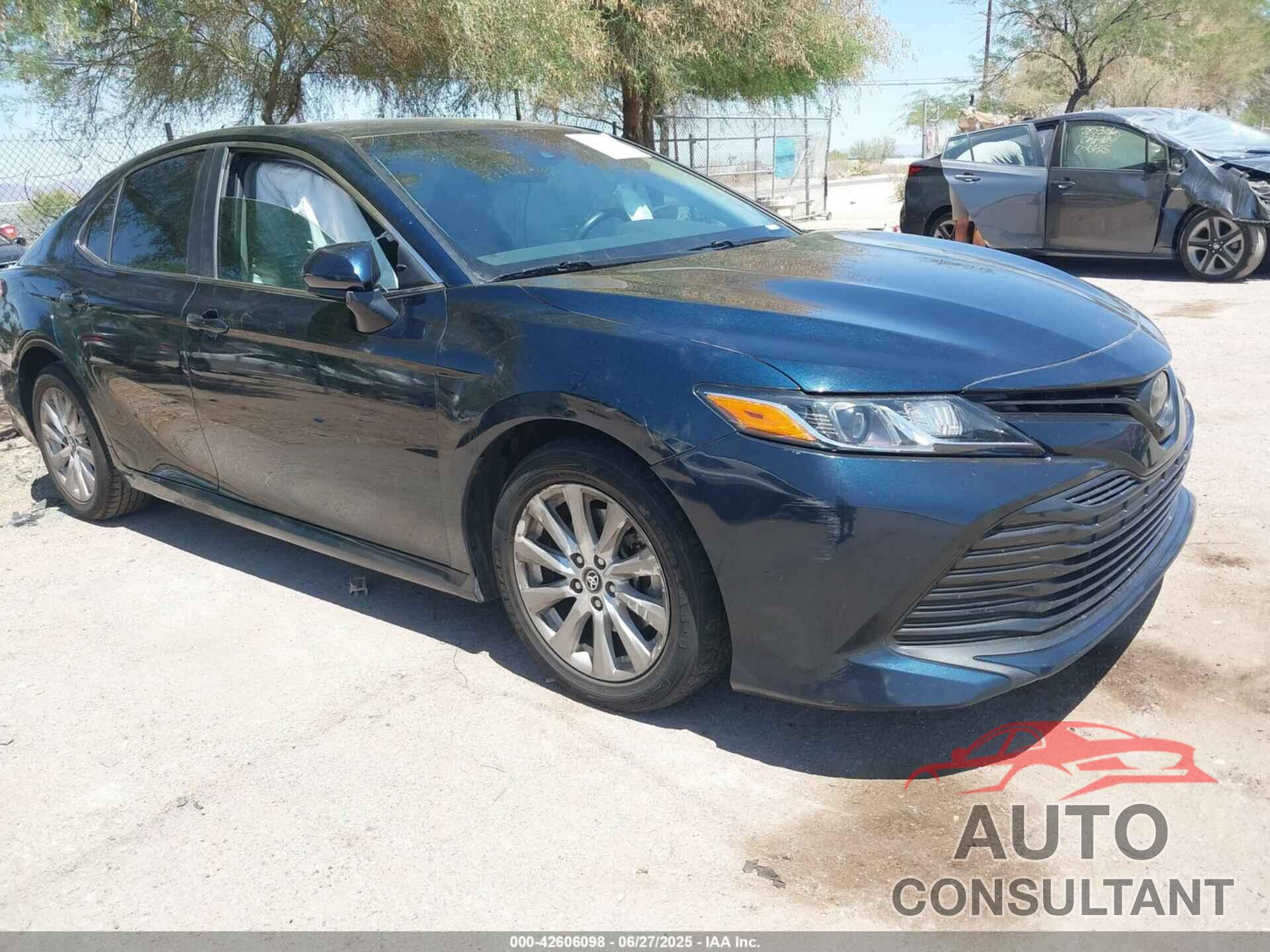 TOYOTA CAMRY 2019 - 4T1B11HK3KU278447