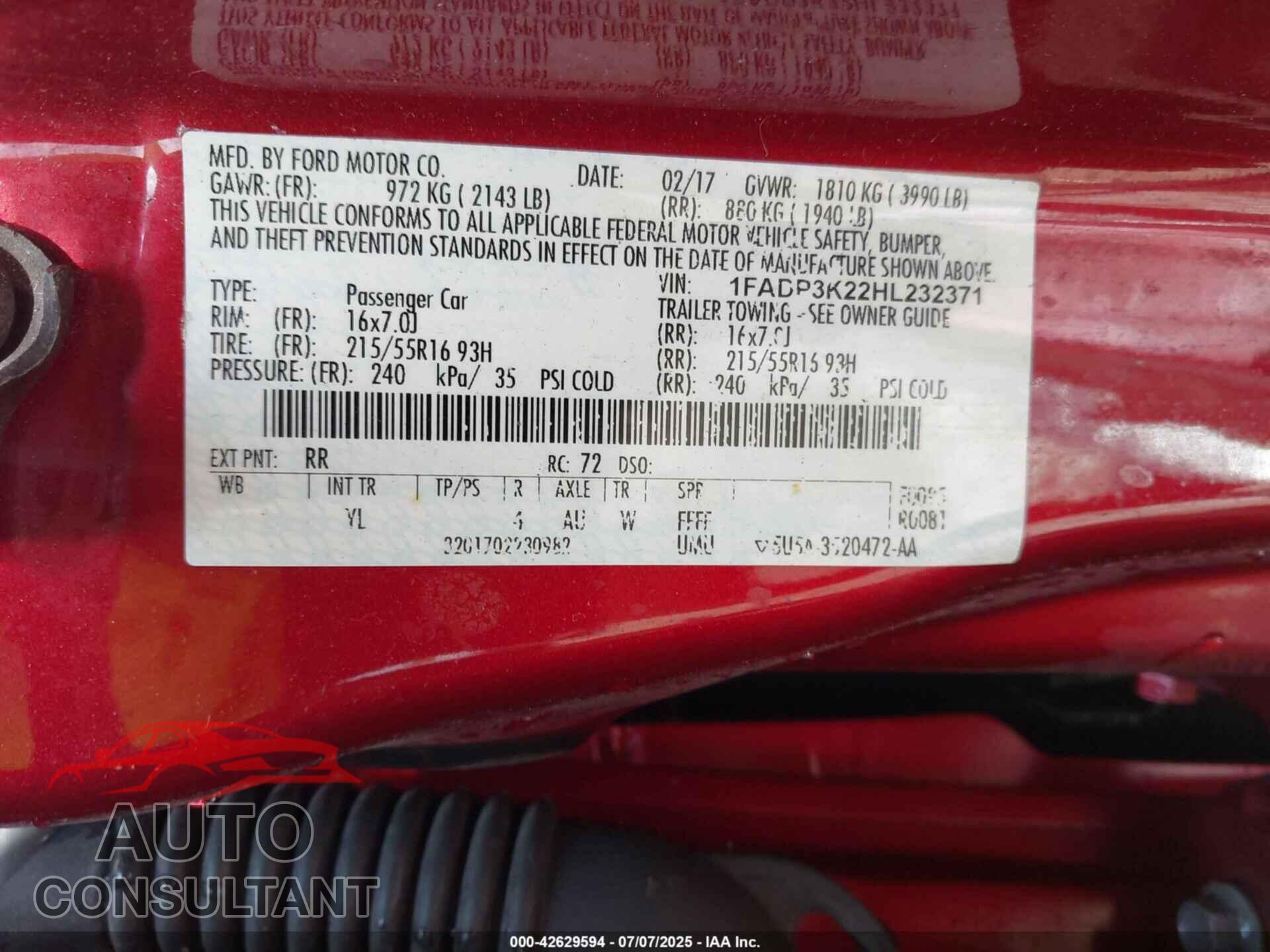 FORD FOCUS 2017 - 1FADP3K22HL232371