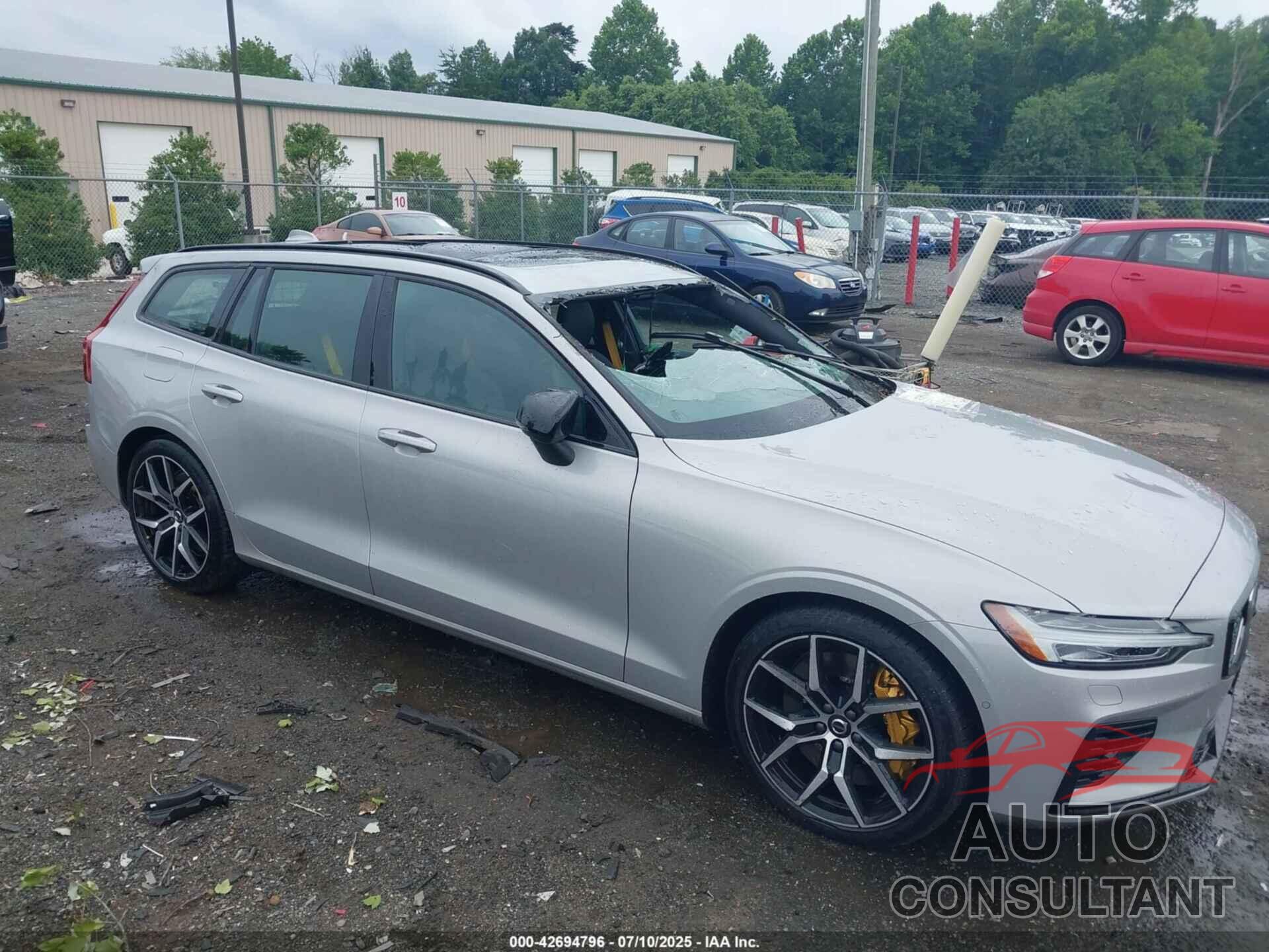 VOLVO V60 RECHARGE PLUG-IN HYBRID 2024 - YV1H60EP8R1627666