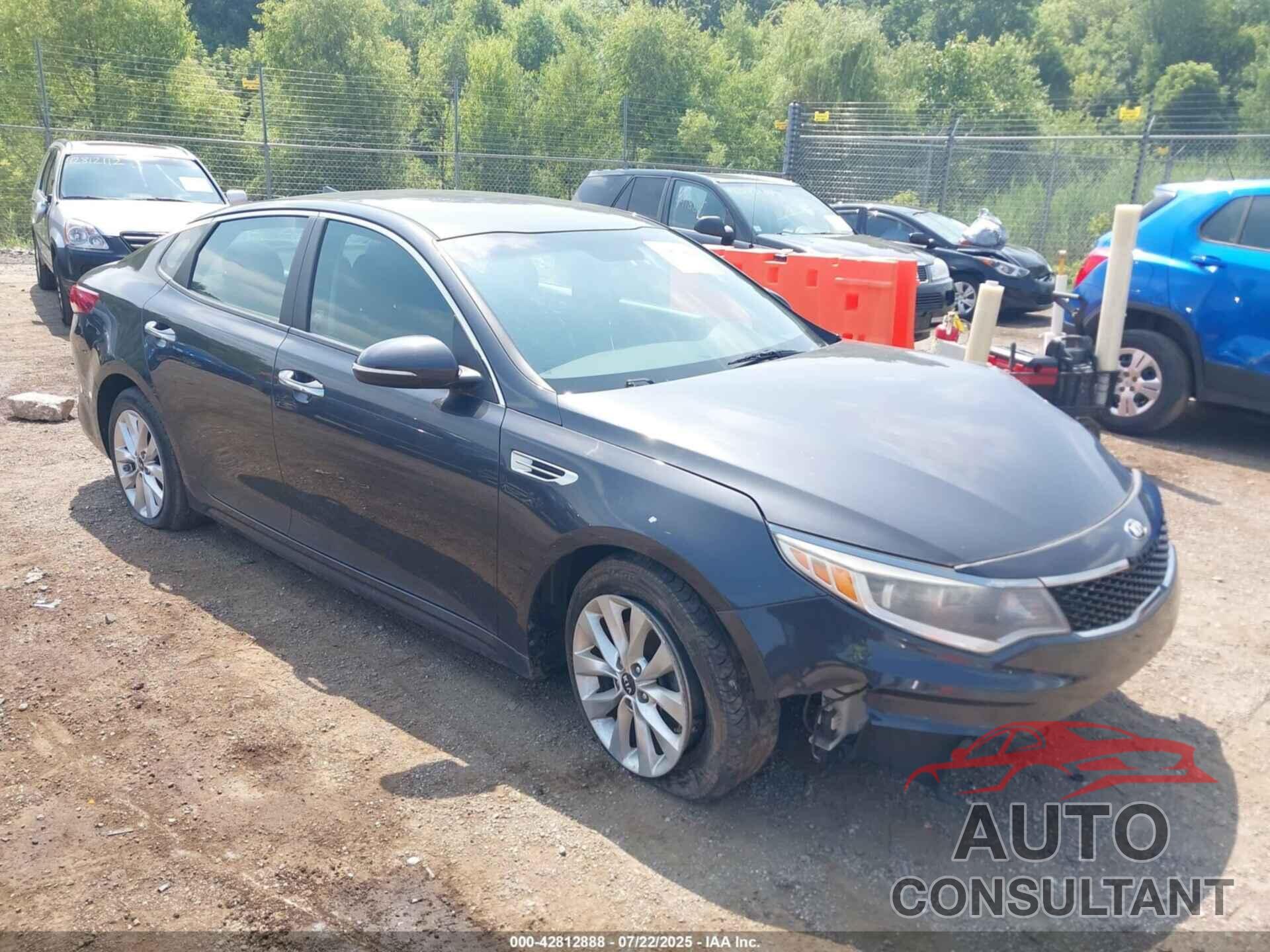 KIA OPTIMA 2017 - 5XXGT4L36HG139420