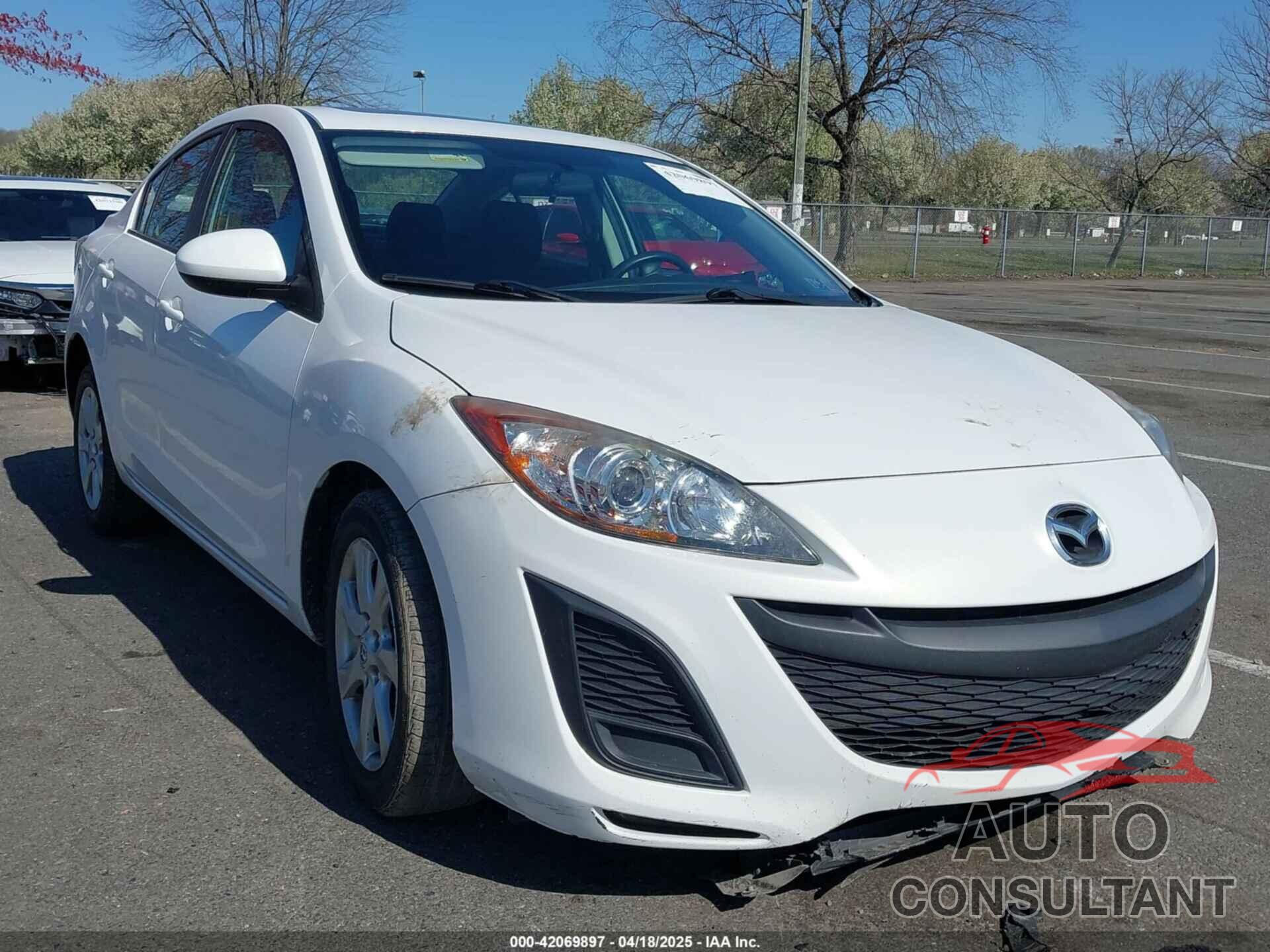 MAZDA MAZDA3 2011 - JM1BL1VG0B1359034