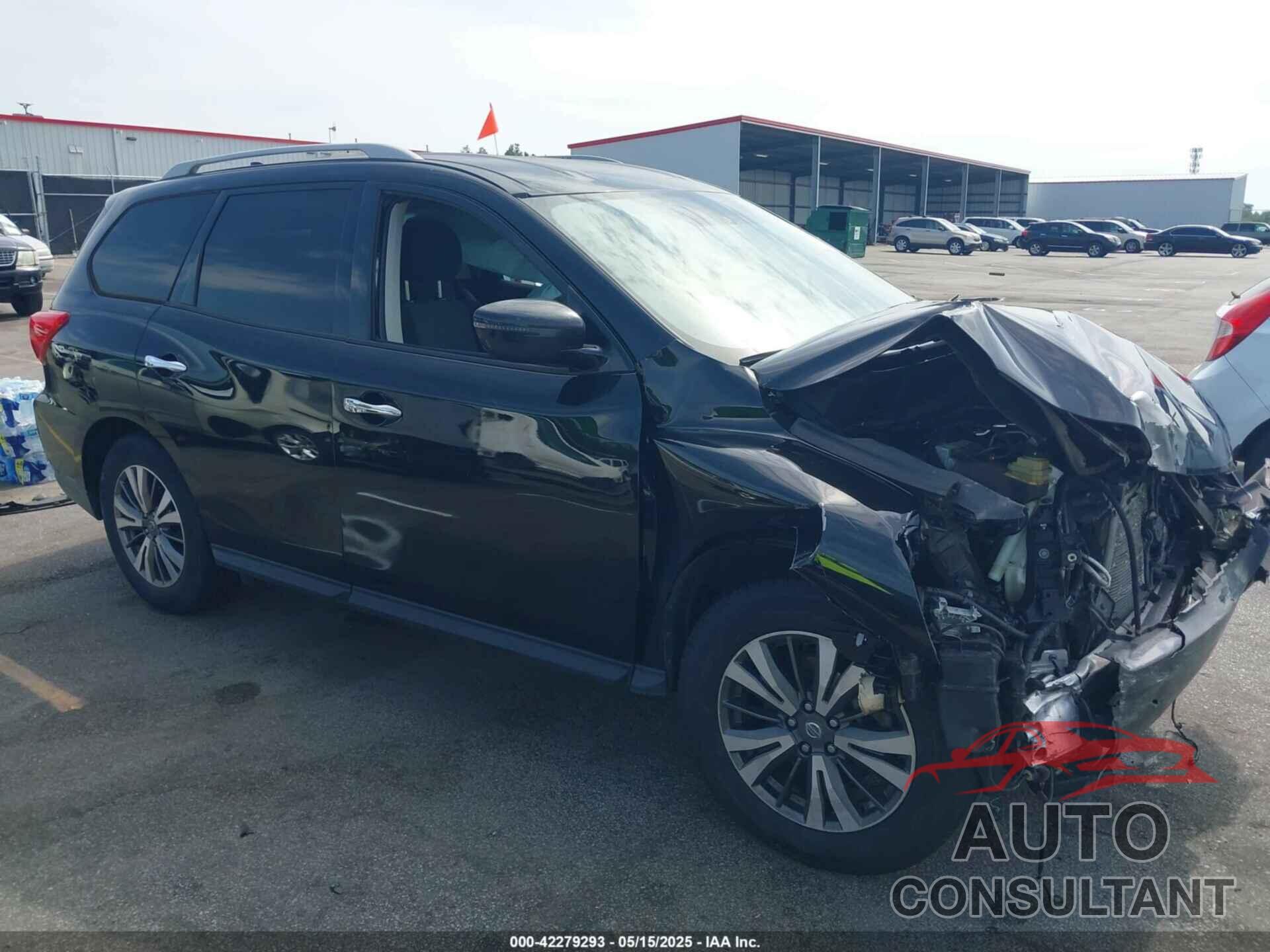 NISSAN PATHFINDER 2019 - 5N1DR2MN5KC626844