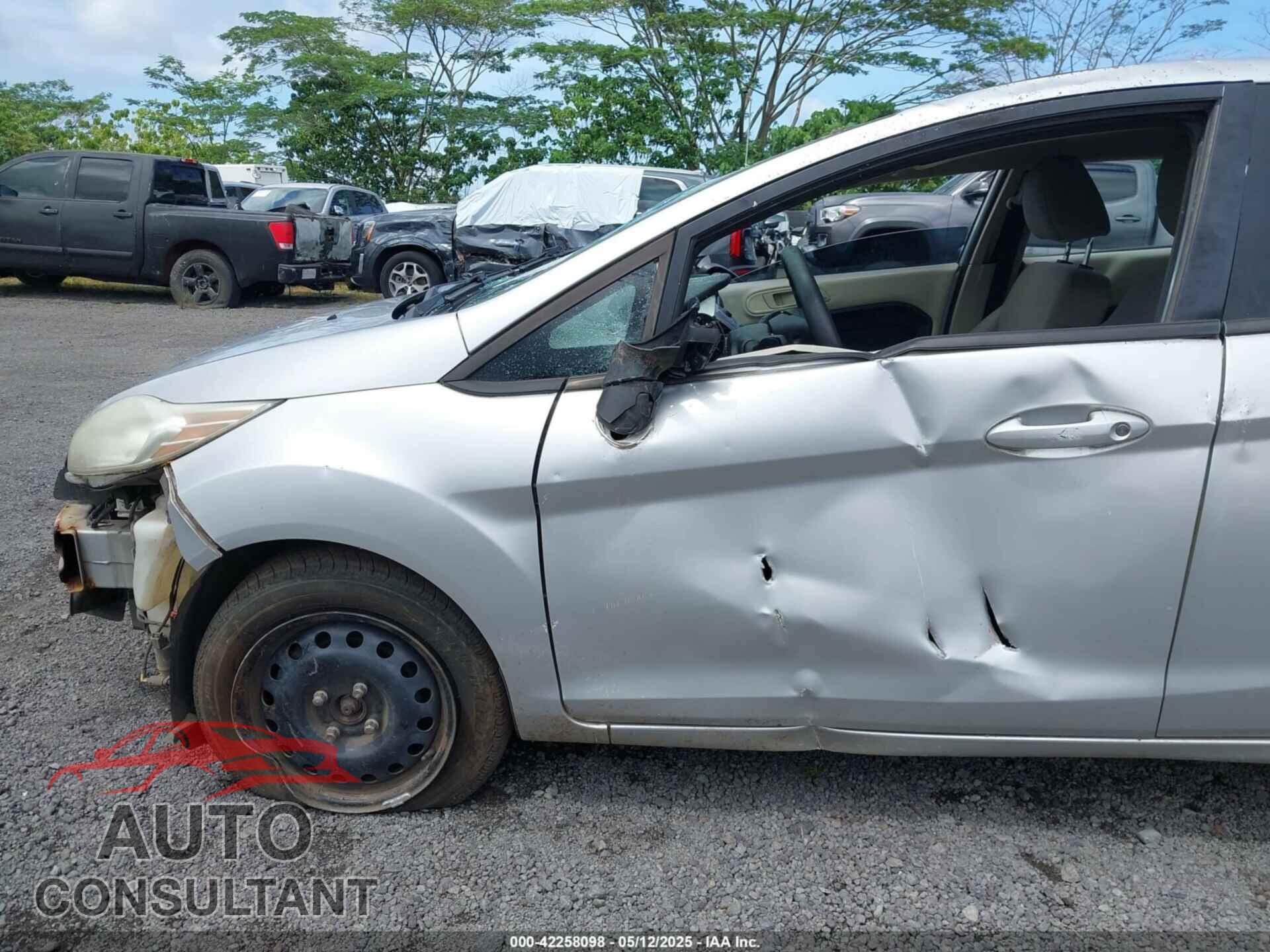 FORD FIESTA 2012 - 3FADP4EJ4CM216155