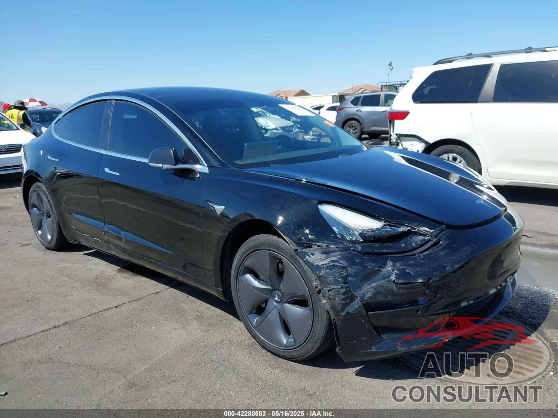 TESLA MODEL 3 2019 - 5YJ3E1EA8KF395684