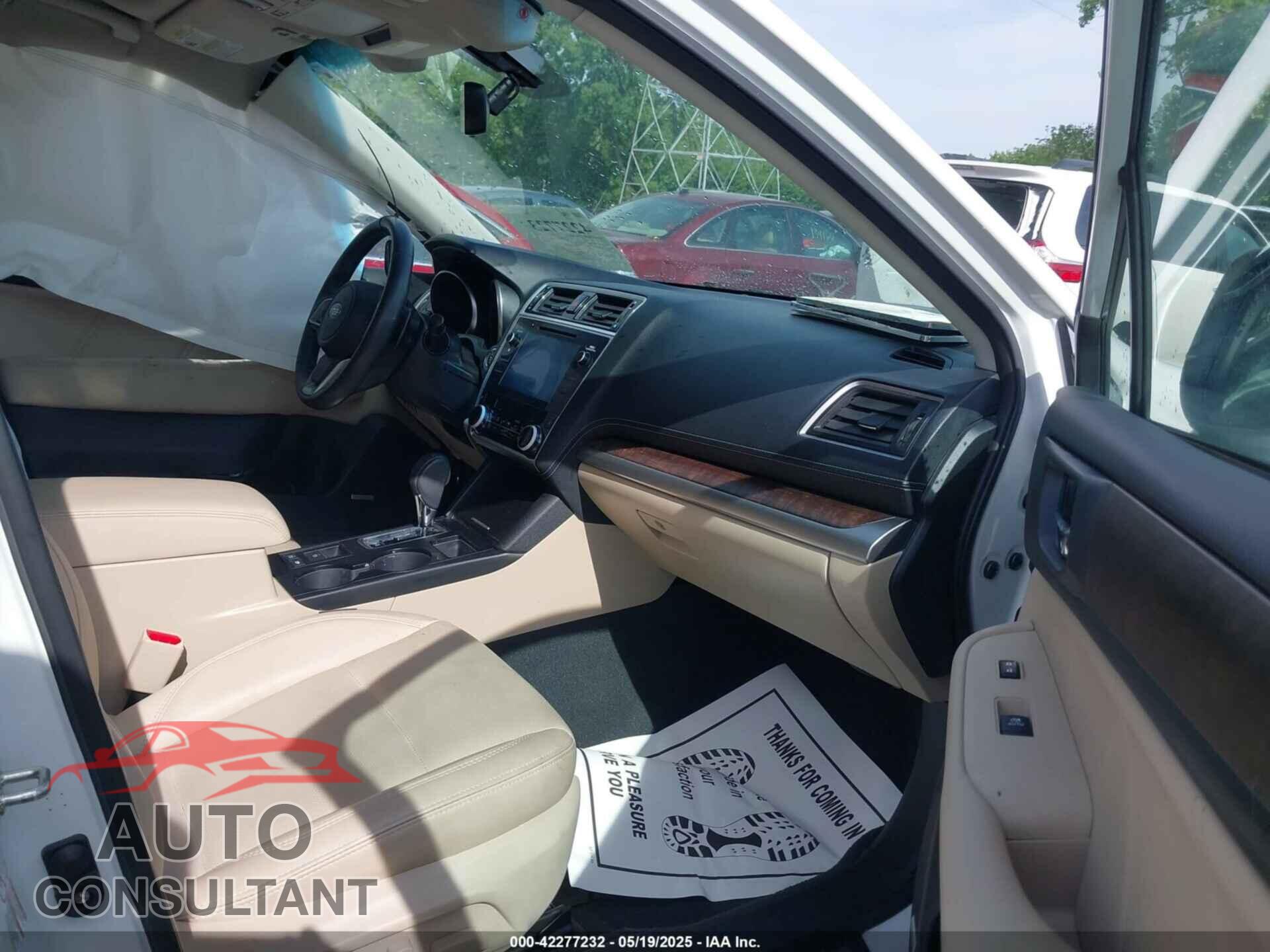 SUBARU OUTBACK 2018 - 4S4BSANC8J3393785