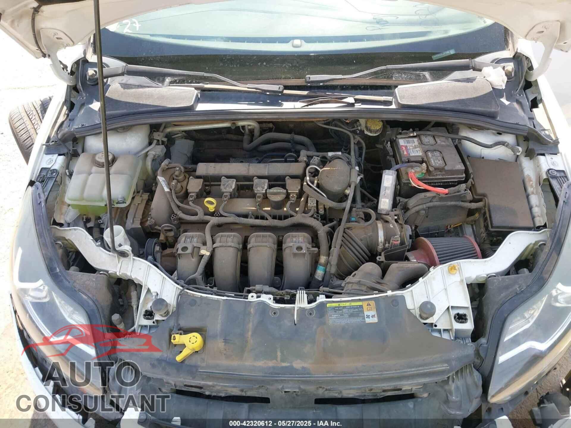 FORD FOCUS 2012 - 1FAHP3H23CL367649