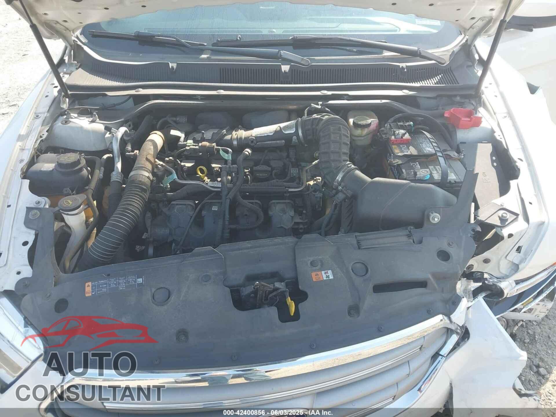 FORD TAURUS 2015 - 1FAHP2E97FG149657