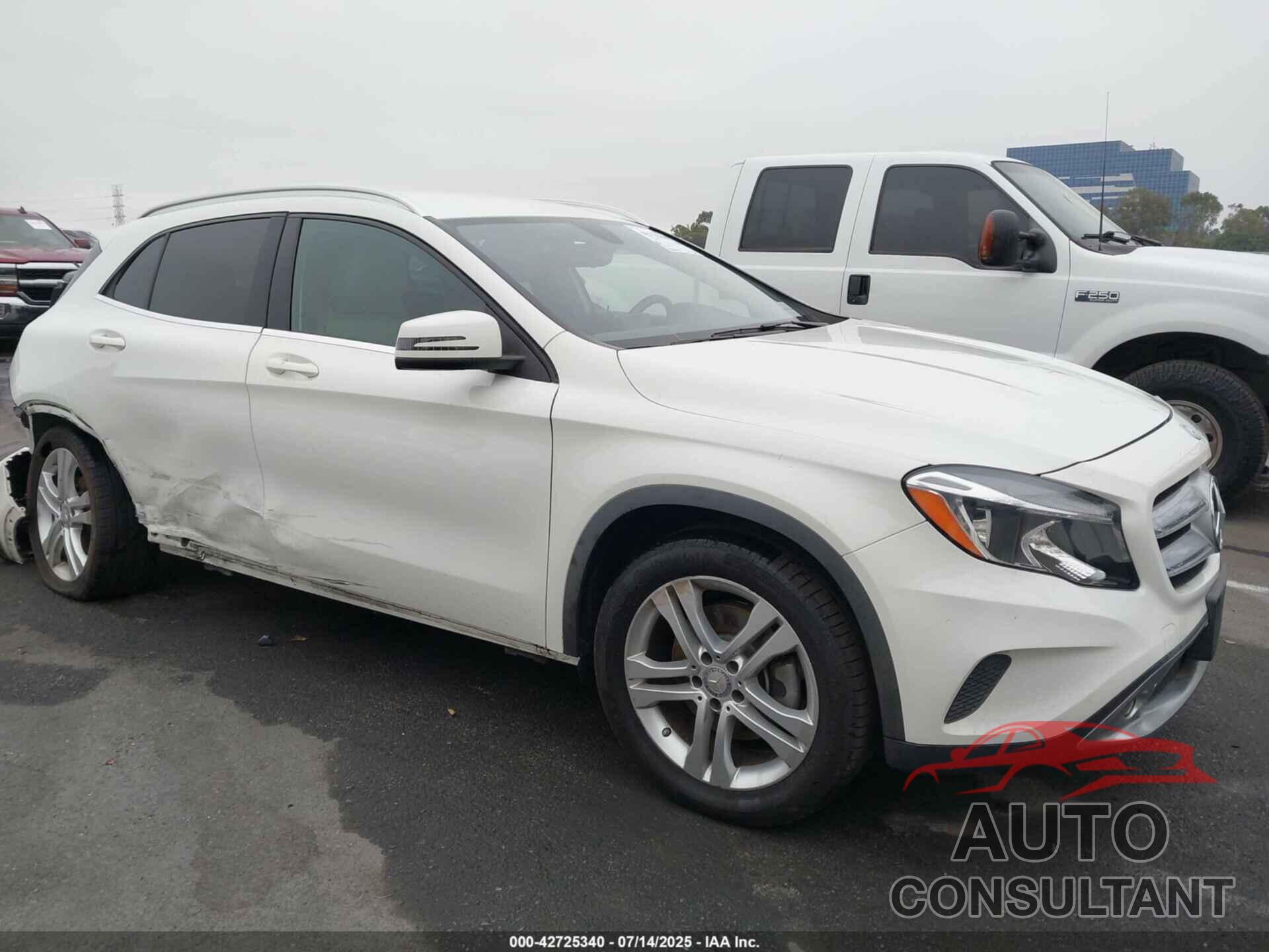 MERCEDES-BENZ GLA 250 2015 - WDCTG4EB3FJ103422