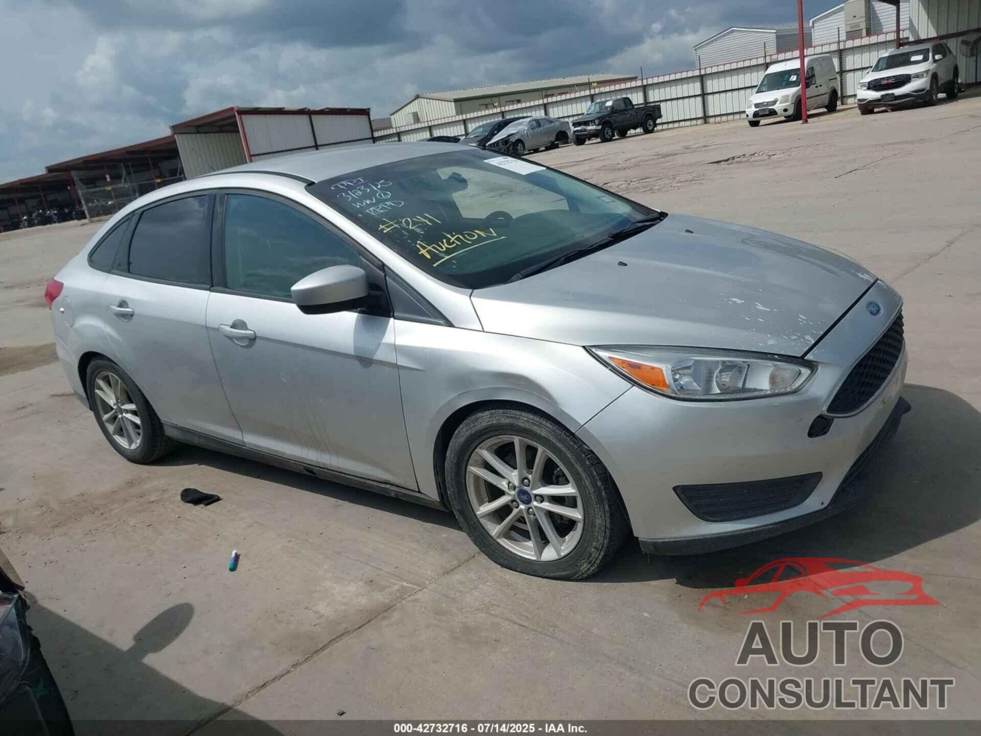 FORD FOCUS 2018 - 1FADP3F20JL225287