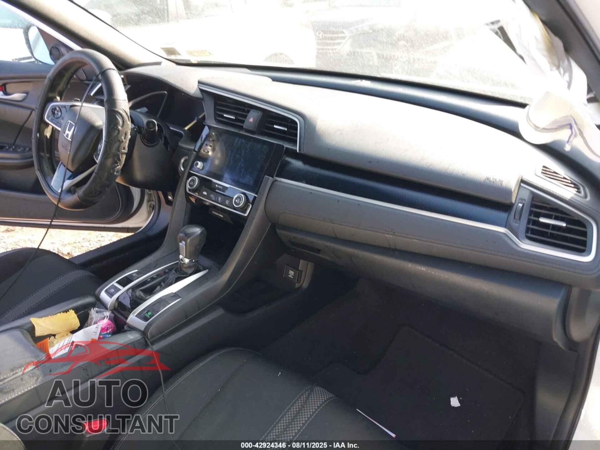 HONDA CIVIC 2019 - 2HGFC2F85KH573244