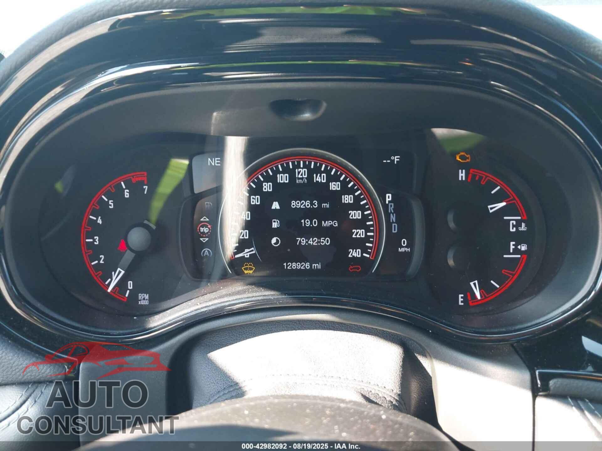 DODGE DURANGO 2021 - 1C4RDJDG8MC815267