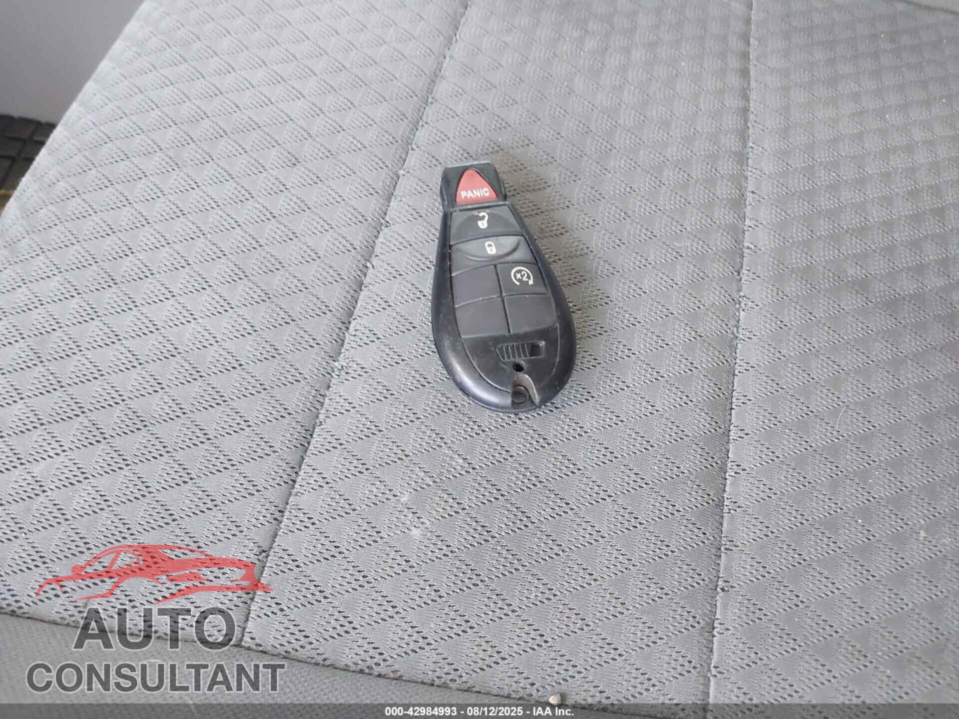 DODGE GRAND CARAVAN 2010 - 2D4RN4DE2AR166830