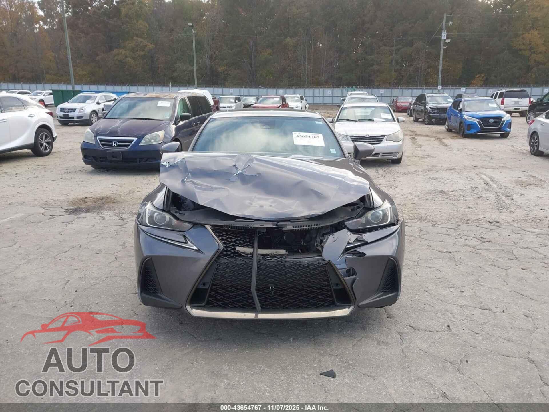 LEXUS IS 300 2018 - JTHBA1D29J5083146