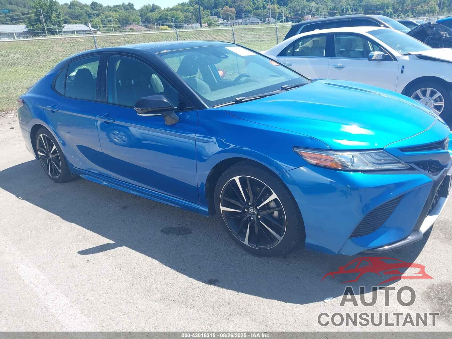 TOYOTA CAMRY 2019 - 4T1B61HK8KU298355