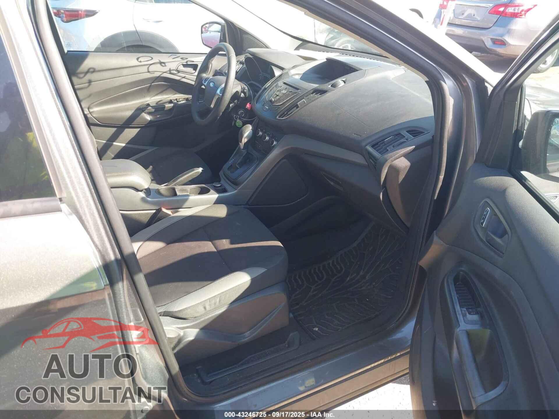 FORD ESCAPE 2014 - 1FMCU0F7XEUB70934