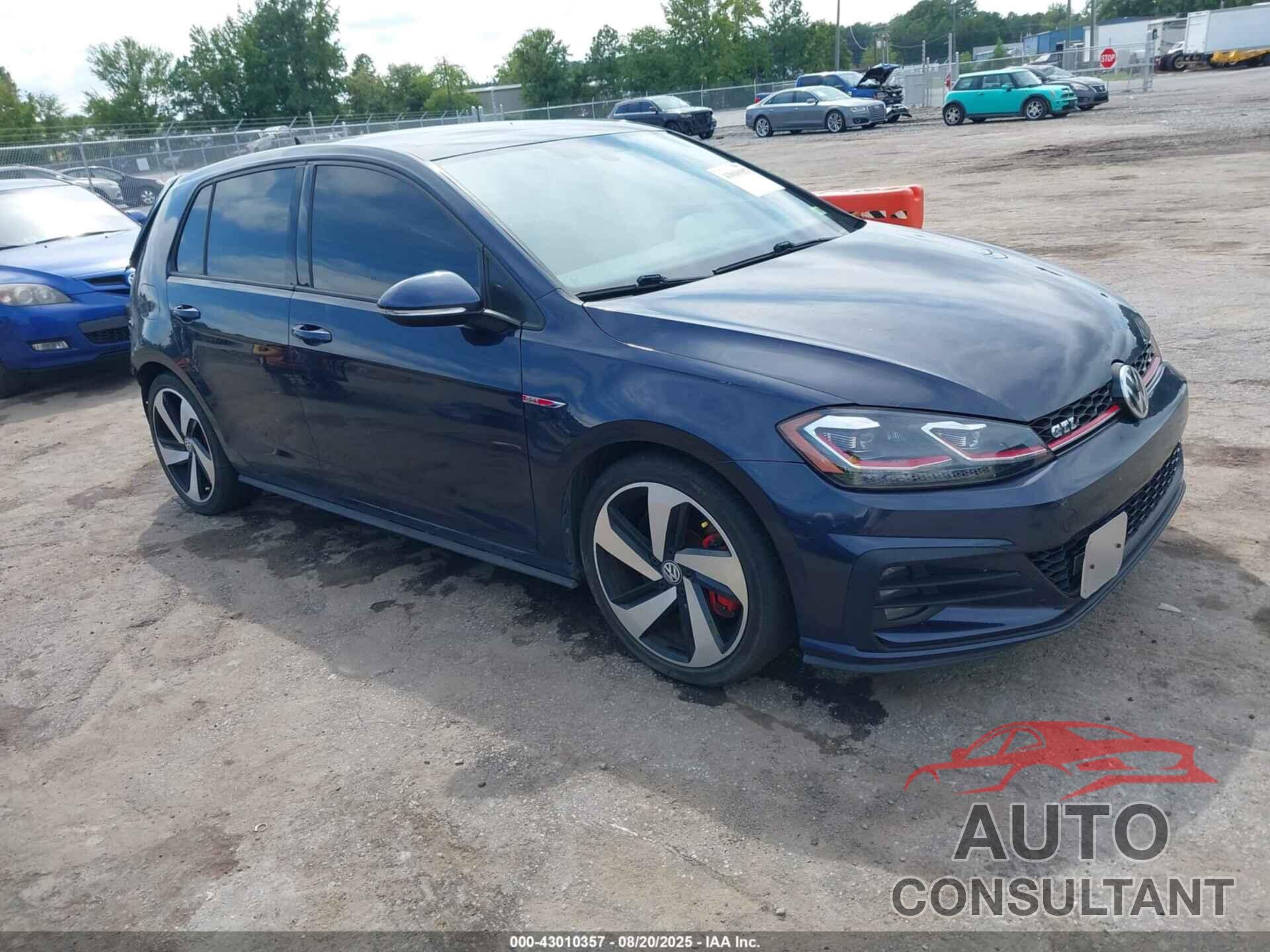 VOLKSWAGEN GOLF GTI 2018 - 3VW547AU9JM261871