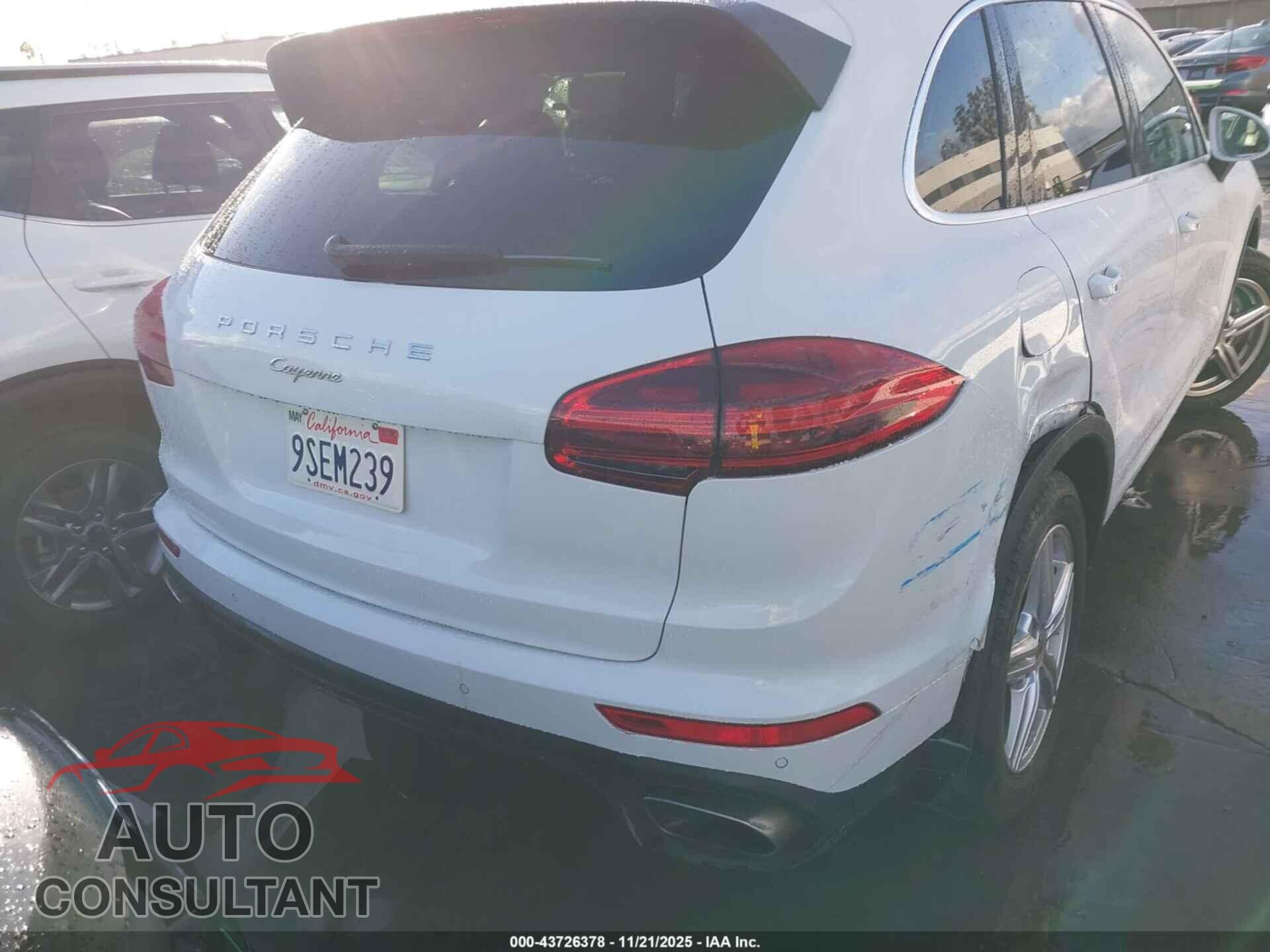 PORSCHE CAYENNE 2016 - WP1AA2A25GLA03058