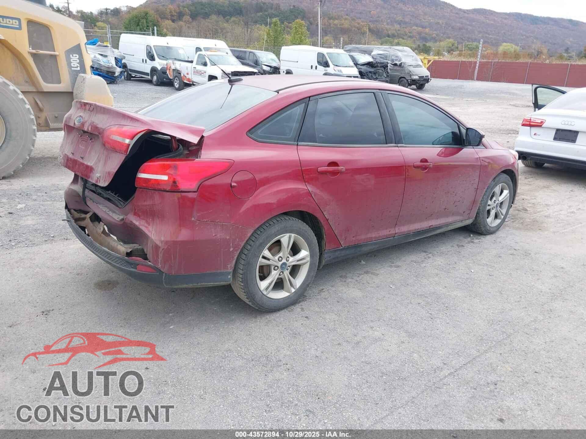 FORD FOCUS 2017 - 1FADP3F20HL201744