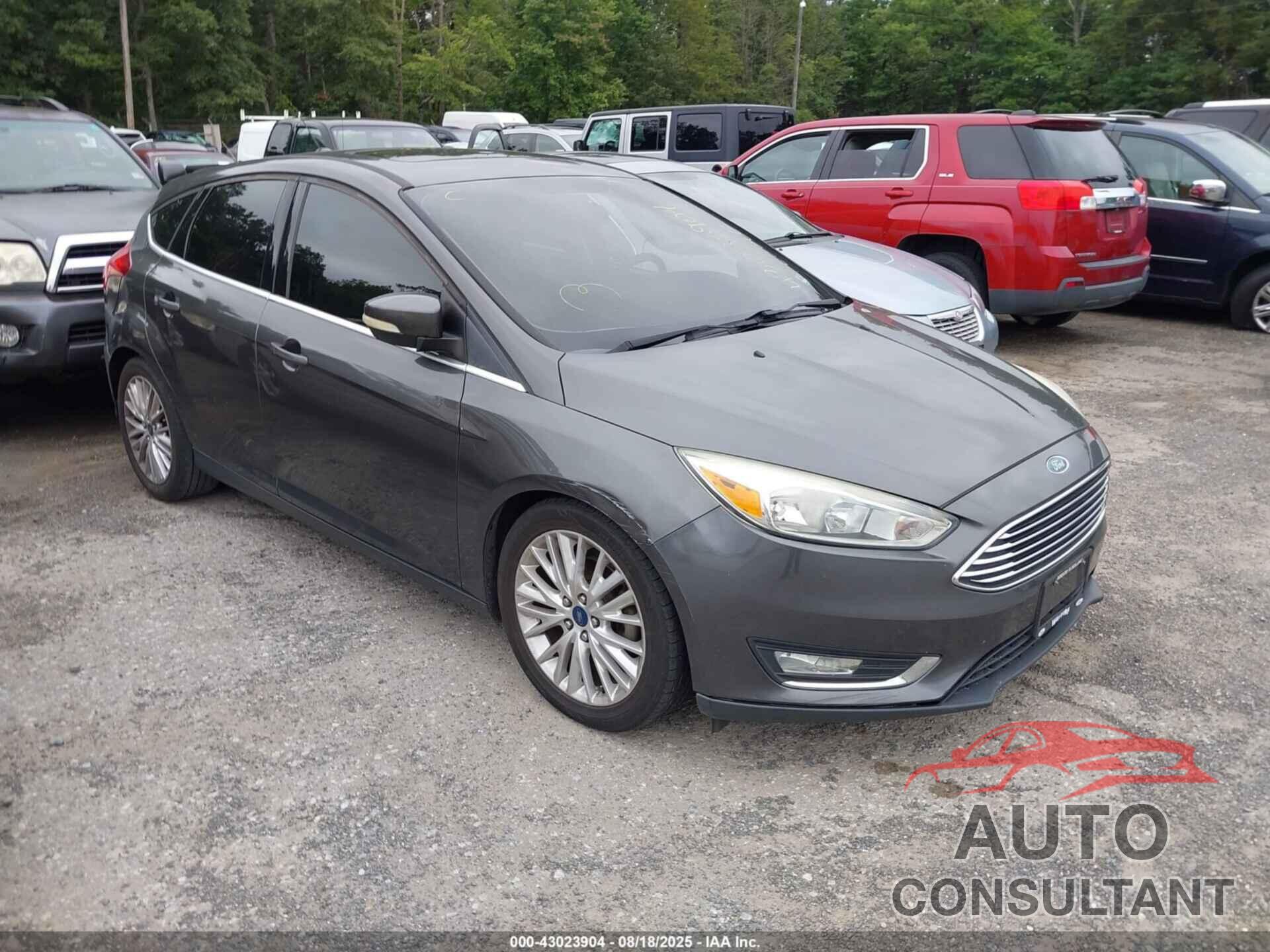 FORD FOCUS 2015 - 1FADP3N21FL322359