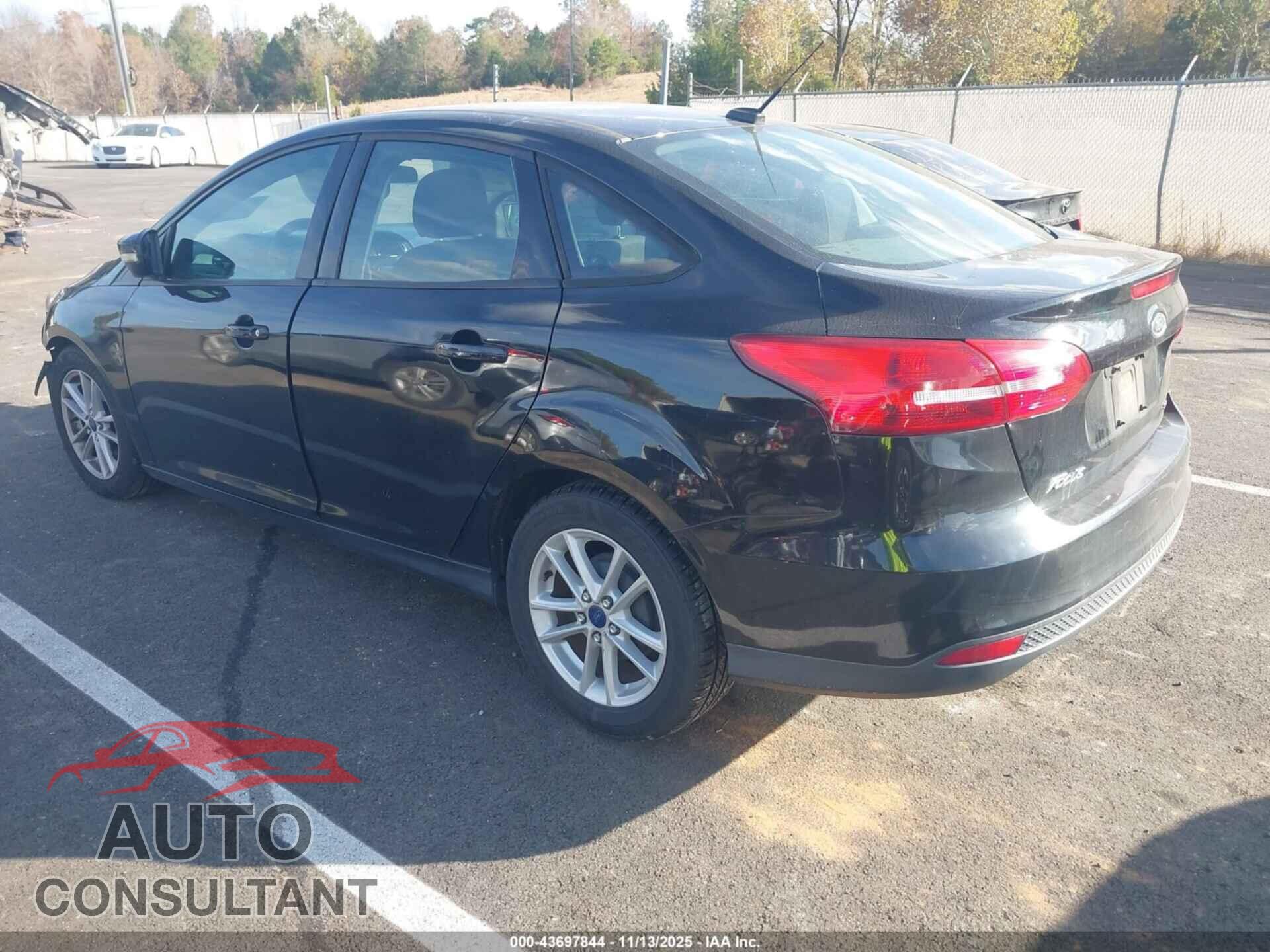 FORD FOCUS 2017 - 1FADP3F29HL249548