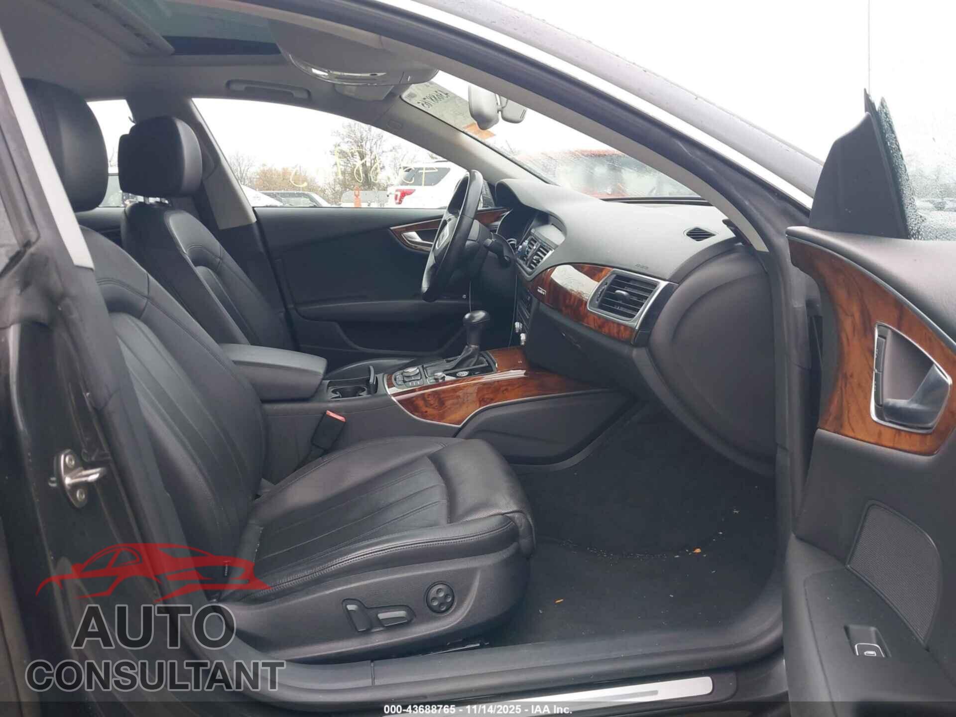 AUDI A7 2012 - WAU2GAFC1CN068971