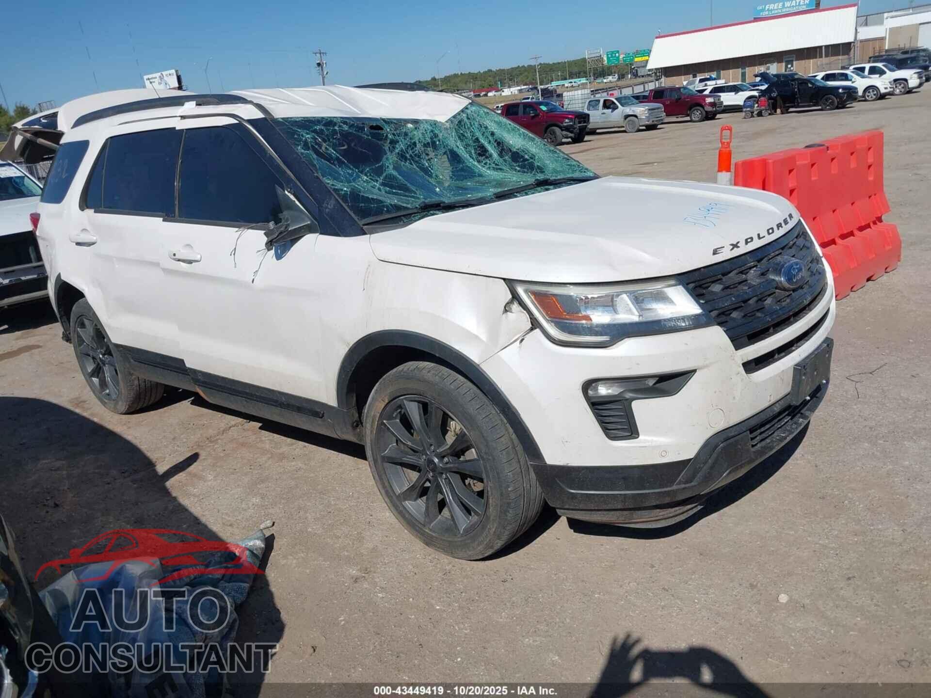 FORD EXPLORER 2018 - 1FM5K8D8XJGB30502