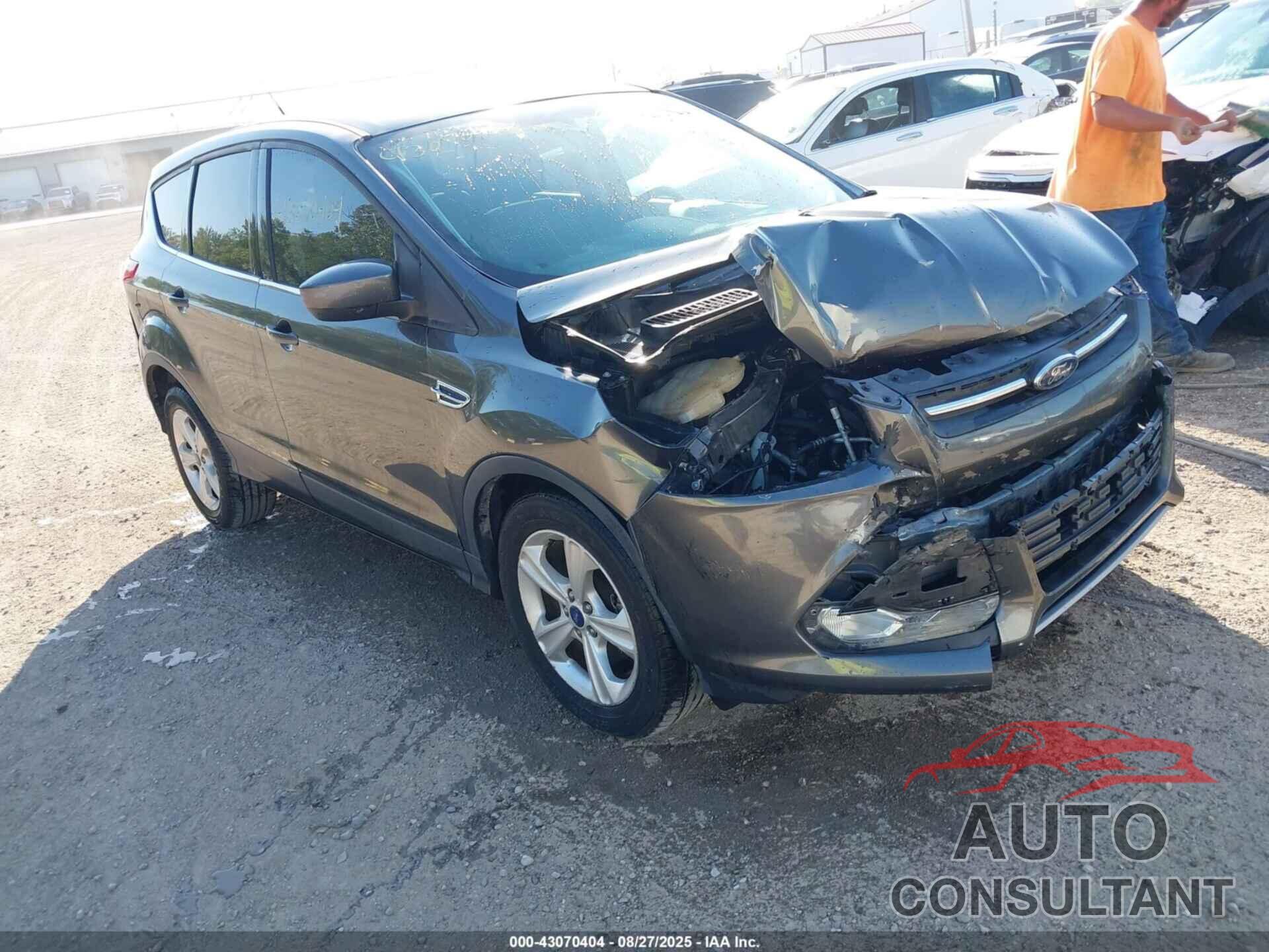 FORD ESCAPE 2015 - 1FMCU0G78FUB73296