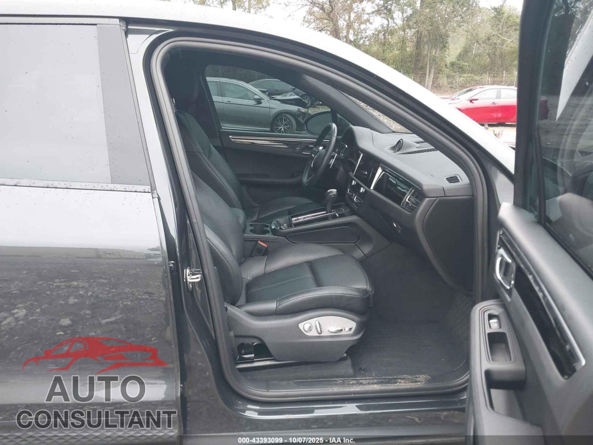 PORSCHE MACAN 2023 - WP1AA2A55PLB17586