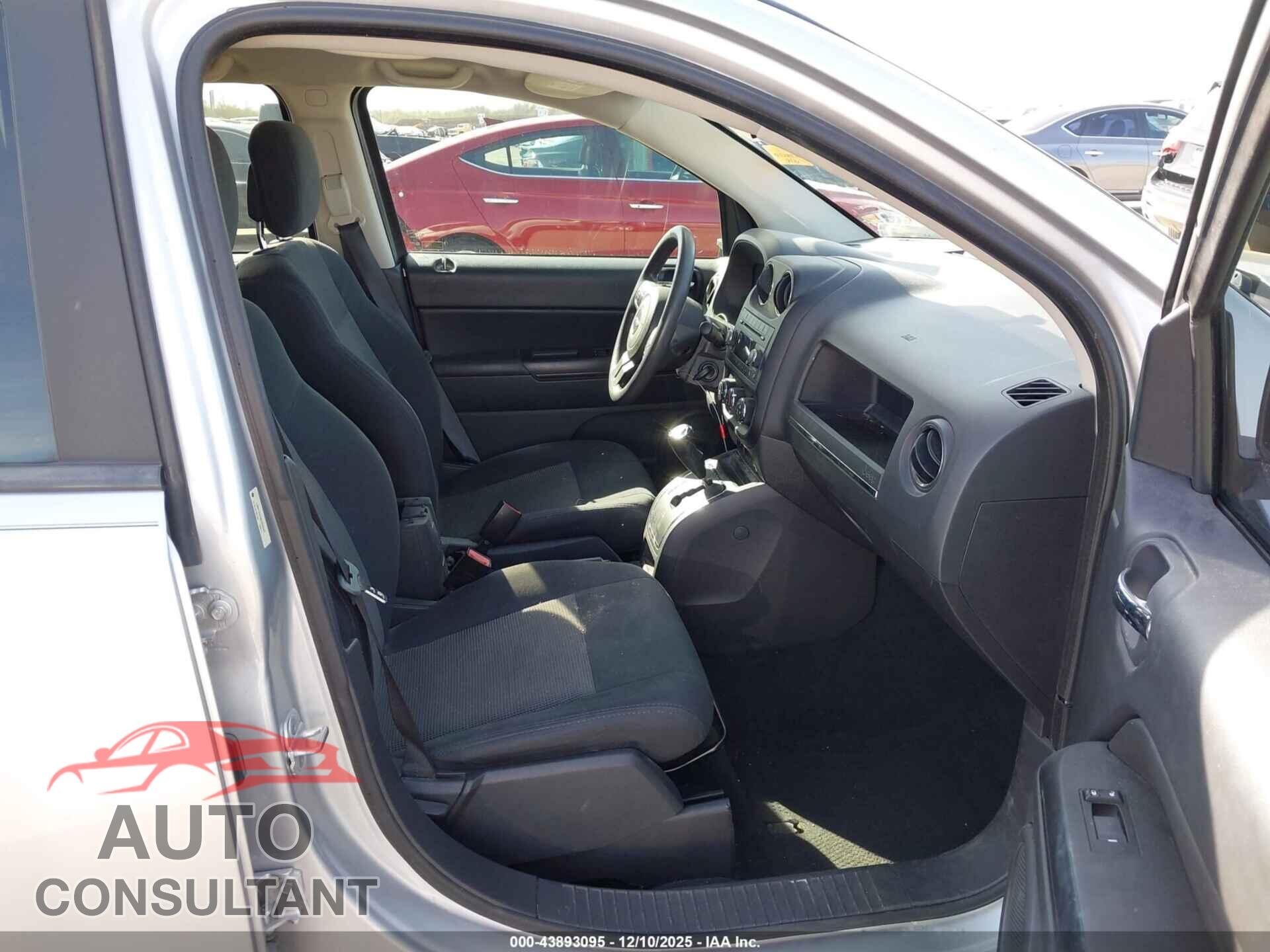 JEEP COMPASS 2011 - 1J4NT1FA3BD252883