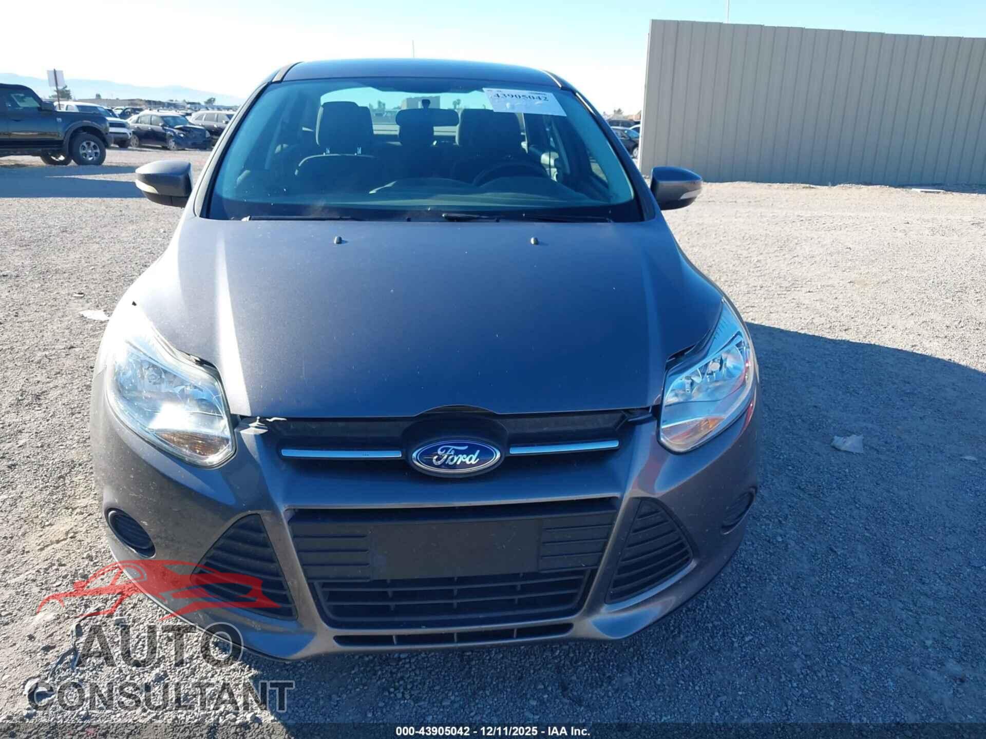 FORD FOCUS 2014 - 1FADP3F28EL128151